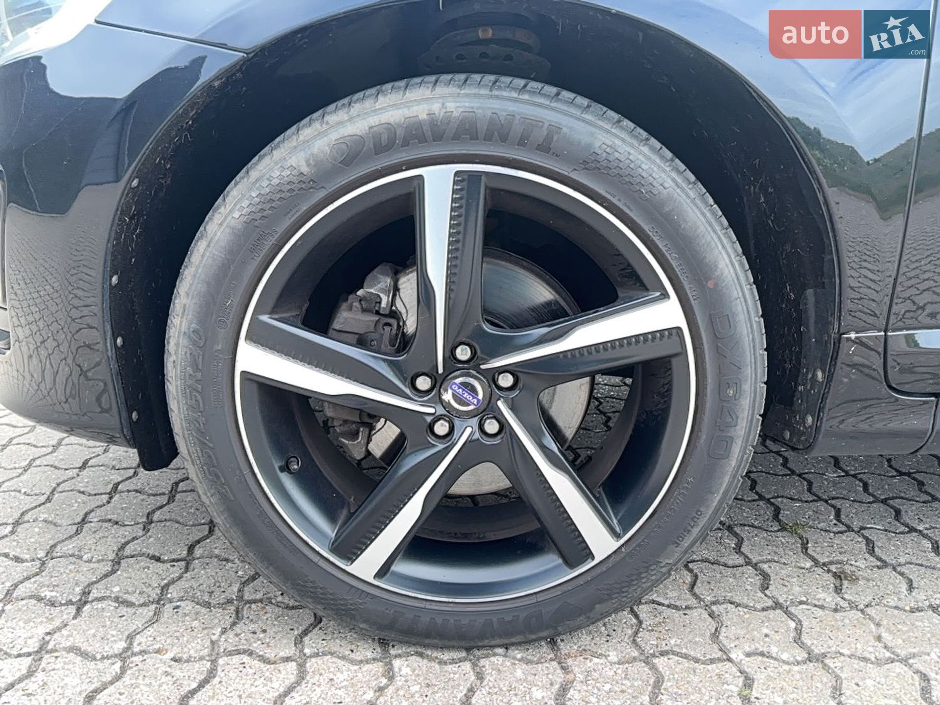 Volvo XC60 2015 VIN YV1DZ8256F2685077 фото оголошення 83 з 89