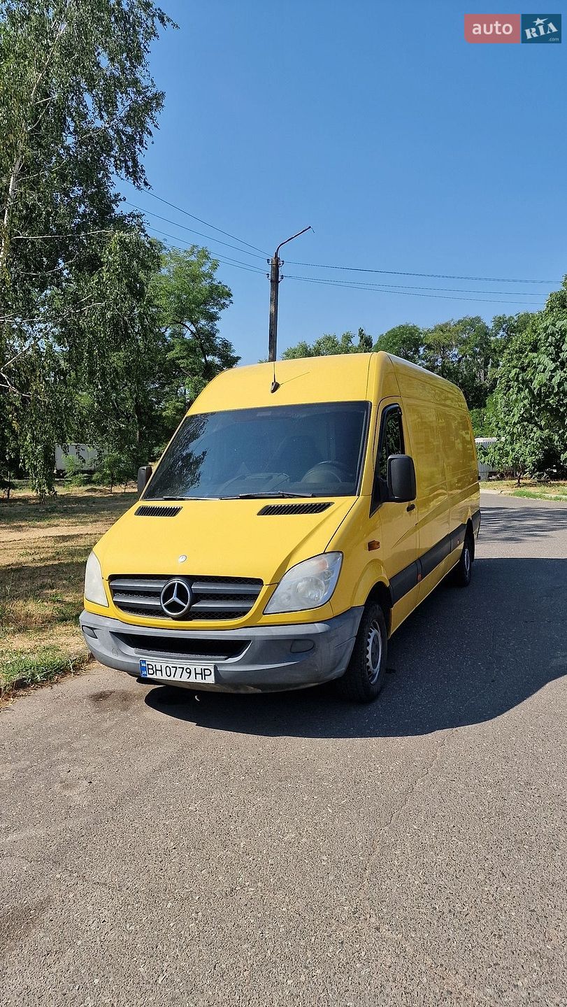 Mercedes-Benz Sprinter 2011 VIN WDB9066351S610928 фото оголошення 2 з 7