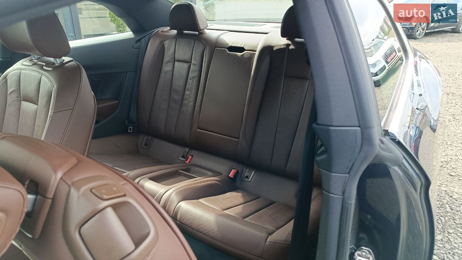 Audi A5 2016 VIN WAUPNAF57JA000871 фото оголошення 12 з 33