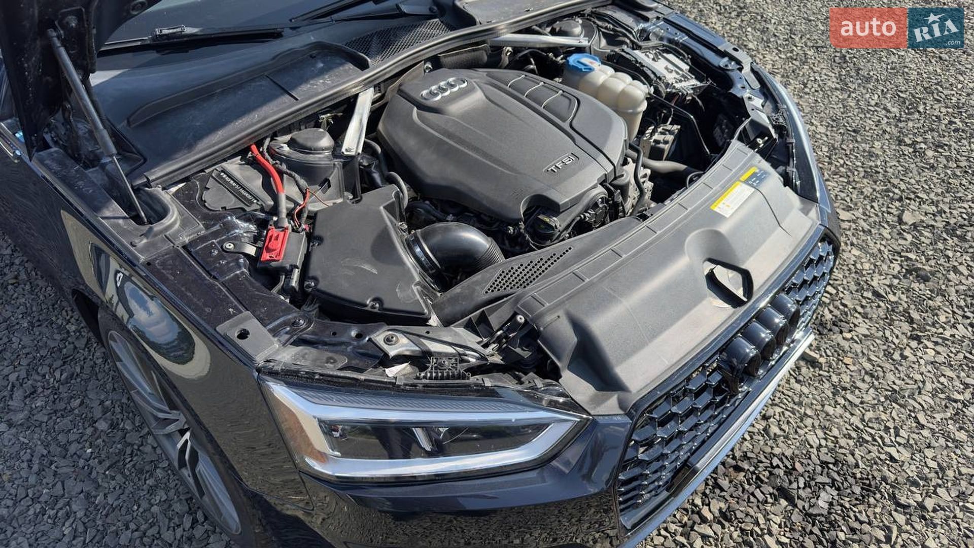 Audi A5 2016 VIN WAUPNAF57JA000871 фото оголошення 28 з 33