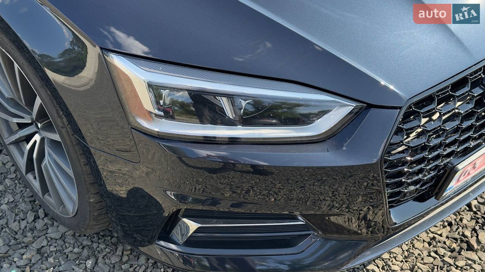 Audi A5 2016 VIN WAUPNAF57JA000871 фото оголошення 9 з 33
