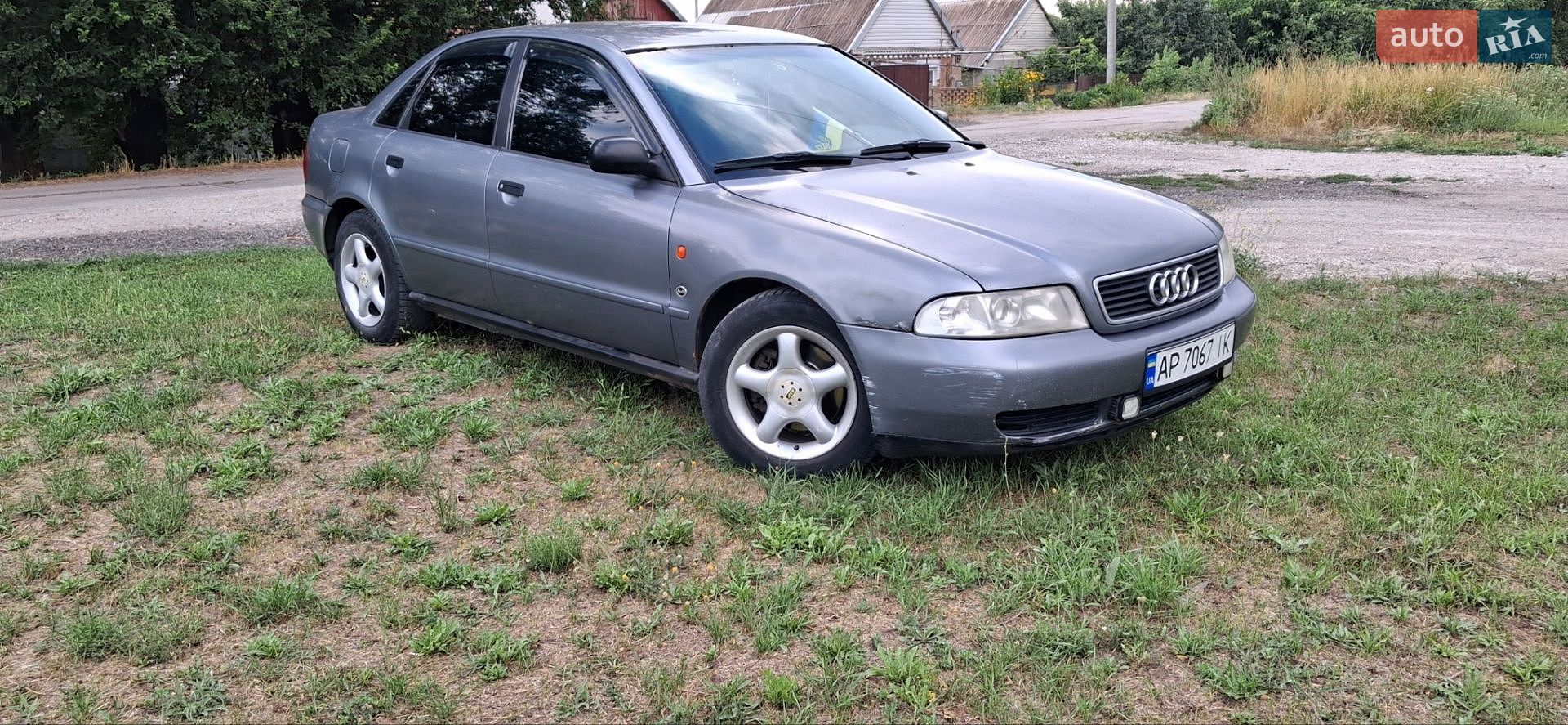 Audi A4 1996 VIN WAUZZZ8DZTA081736 фото оголошення 8 з 17
