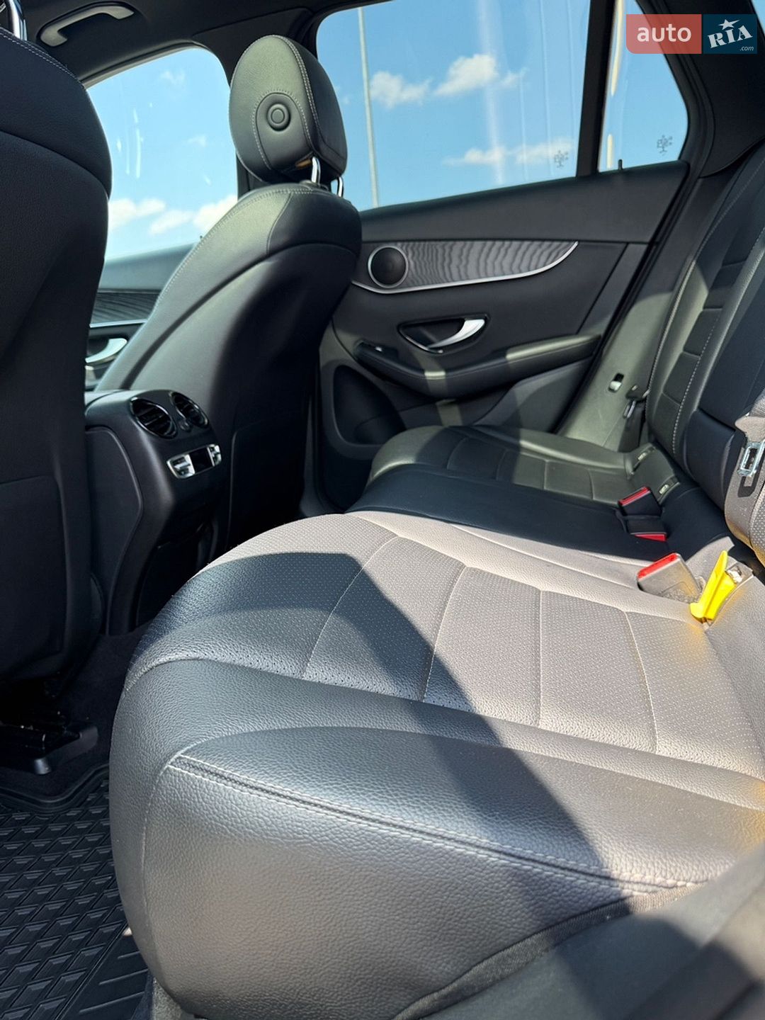 Mercedes-Benz GLC-Class 2016 VIN WDC2539091F127199 фото оголошення 14 з 22