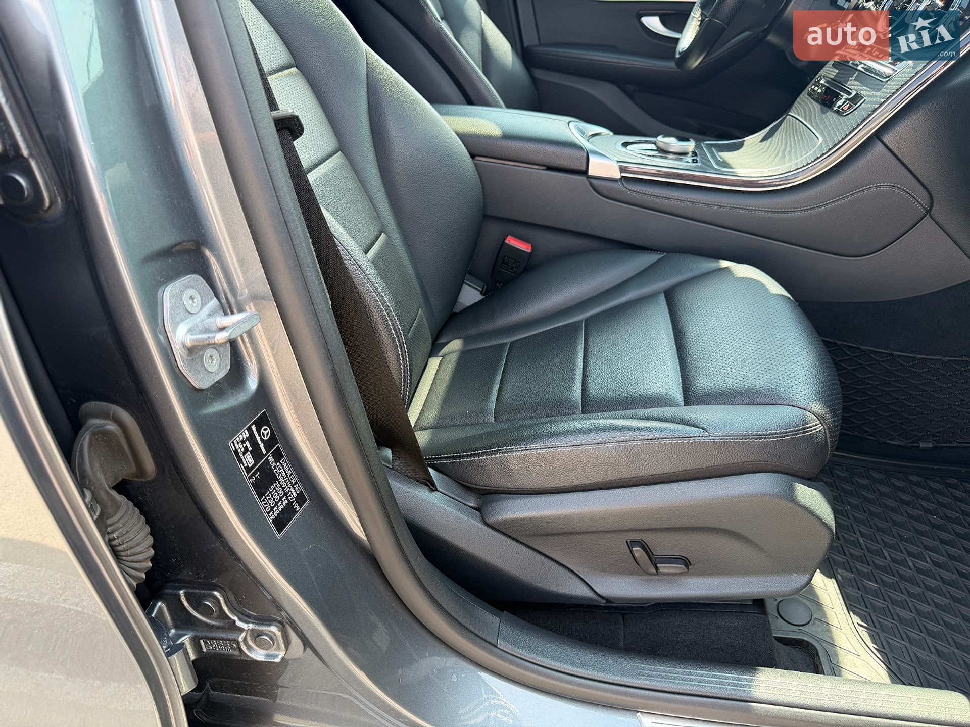 Mercedes-Benz GLC-Class 2016 VIN WDC2539091F127199 фото оголошення 13 з 22