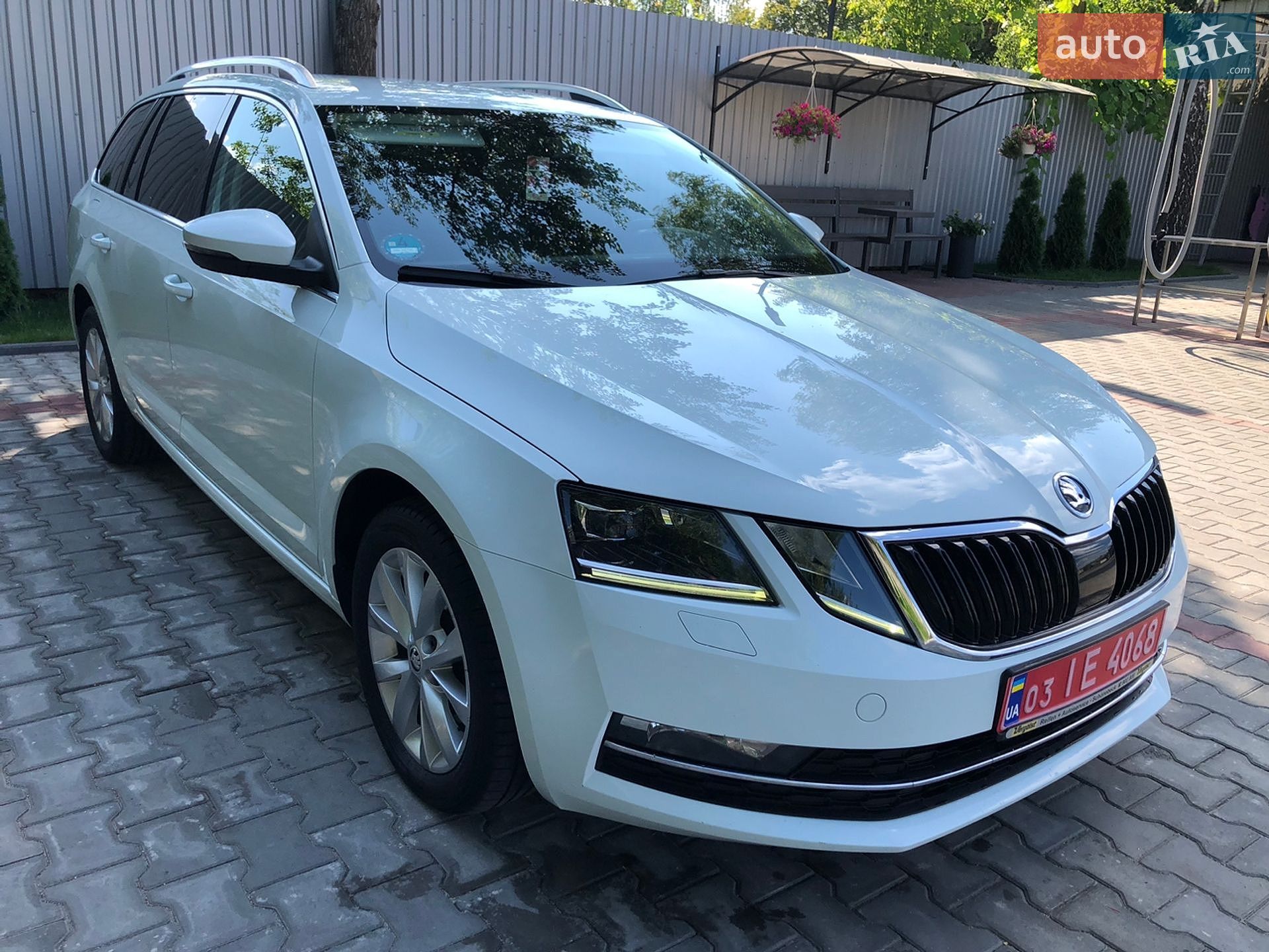 Skoda Octavia 2019 VIN TMBJJ7NE1K0108631 фото оголошення 5 з 35