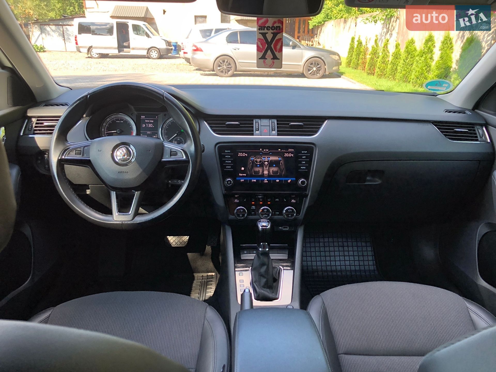 Skoda Octavia 2019 VIN TMBJJ7NE1K0108631 фото оголошення 16 з 35