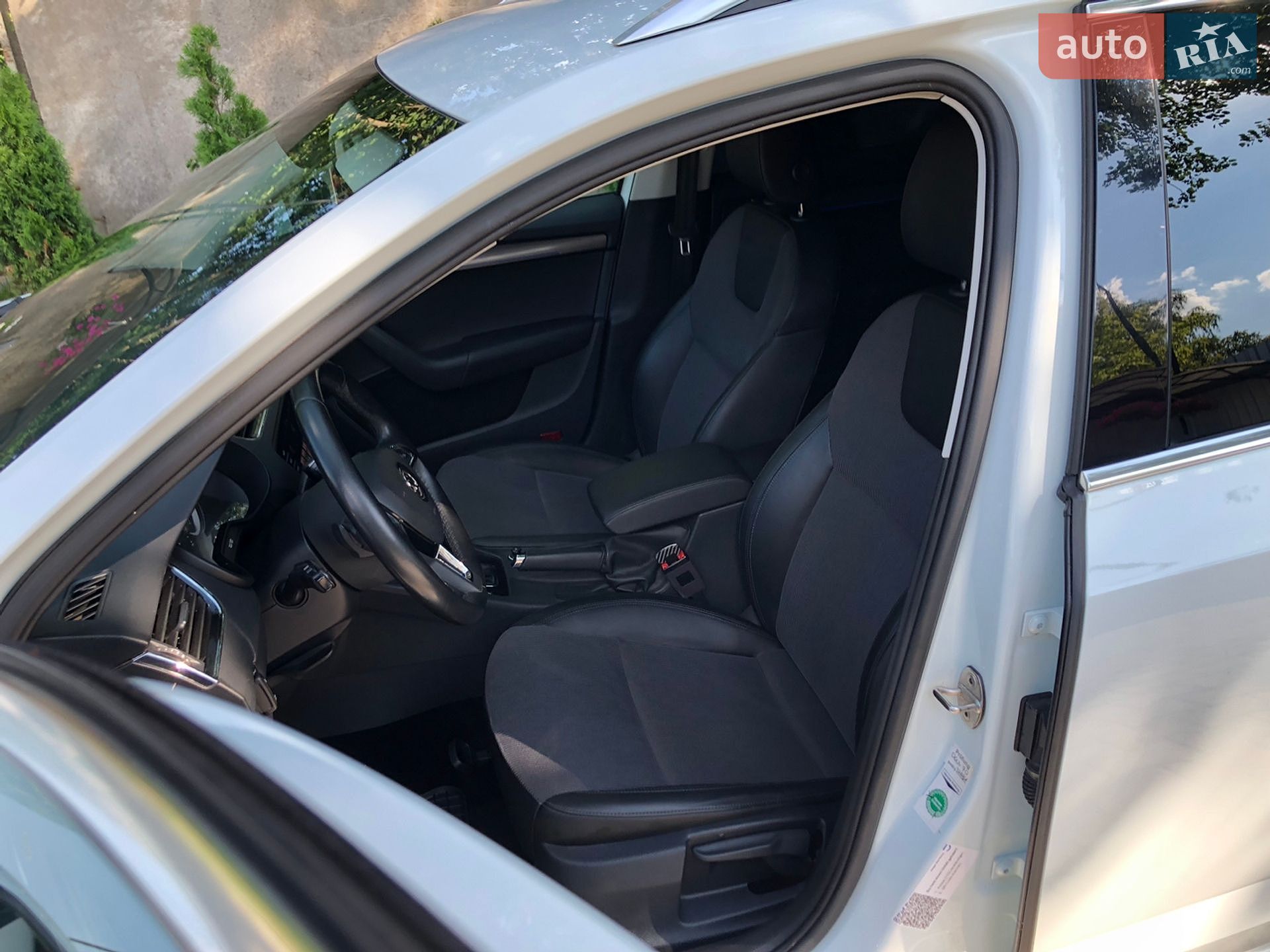 Skoda Octavia 2019 VIN TMBJJ7NE1K0108631 фото оголошення 20 з 35