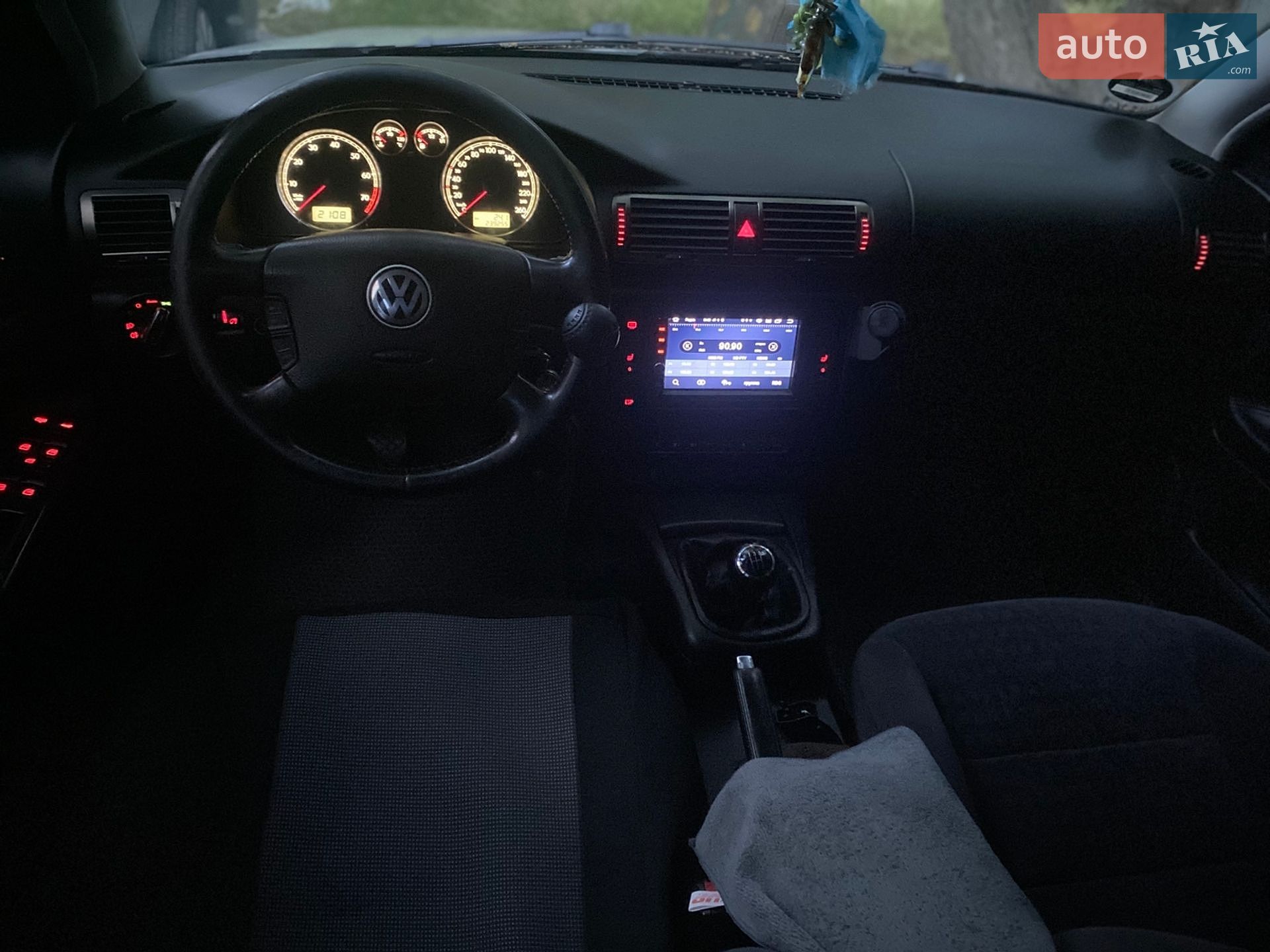 Volkswagen Passat 2000 VIN WVWZZZ3BZ1E113807 фото оголошення 11 з 11