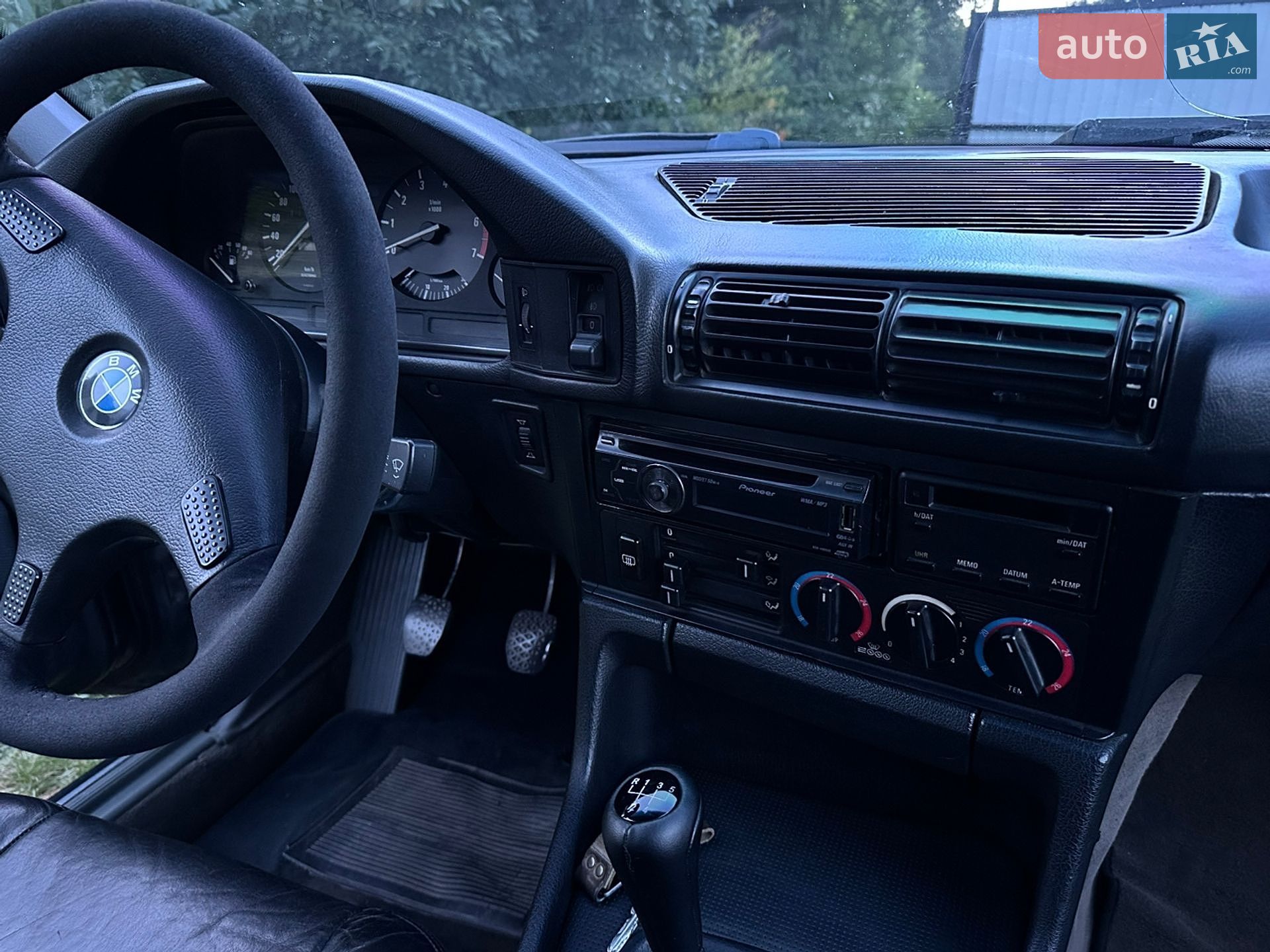 BMW 5 Series 1991 VIN WBAHB51090BD08846 фото оголошення 10 з 14