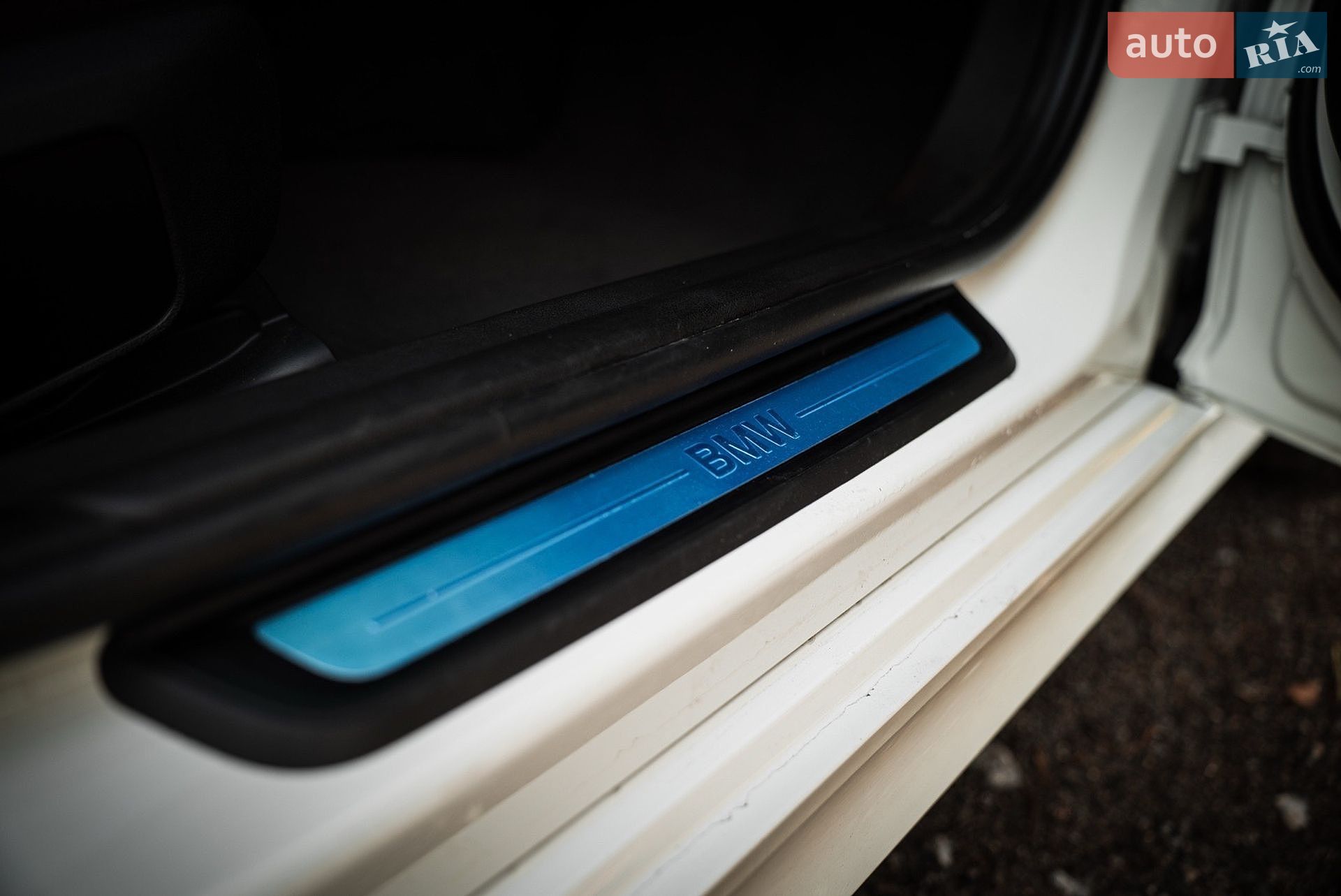 BMW 3 Series 2021 VIN WBA5V7108NFL81709 фото оголошення 14 з 39