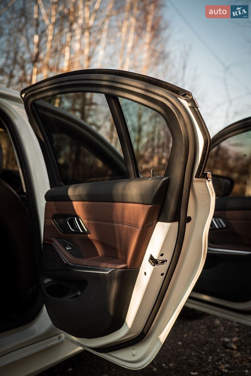 BMW 3 Series 2021 VIN WBA5V7108NFL81709 фото оголошення 13 з 39