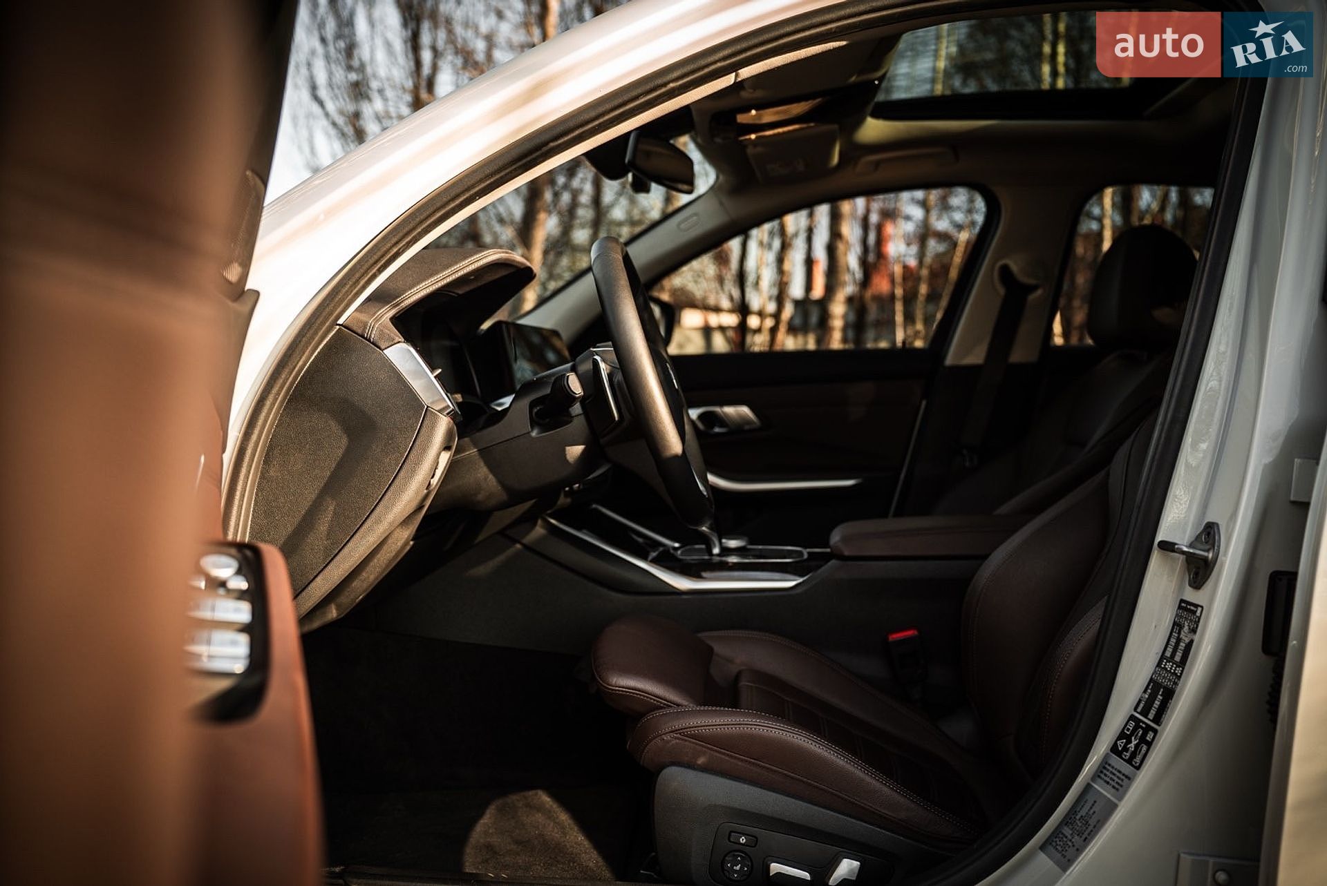 BMW 3 Series 2021 VIN WBA5V7108NFL81709 фото оголошення 32 з 39