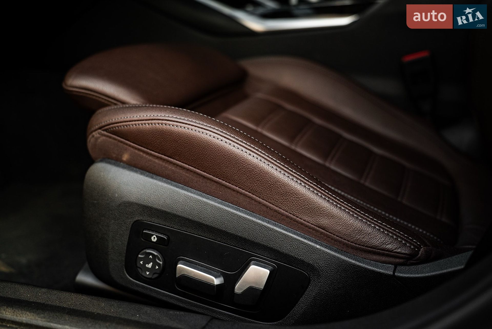 BMW 3 Series 2021 VIN WBA5V7108NFL81709 фото оголошення 38 з 39