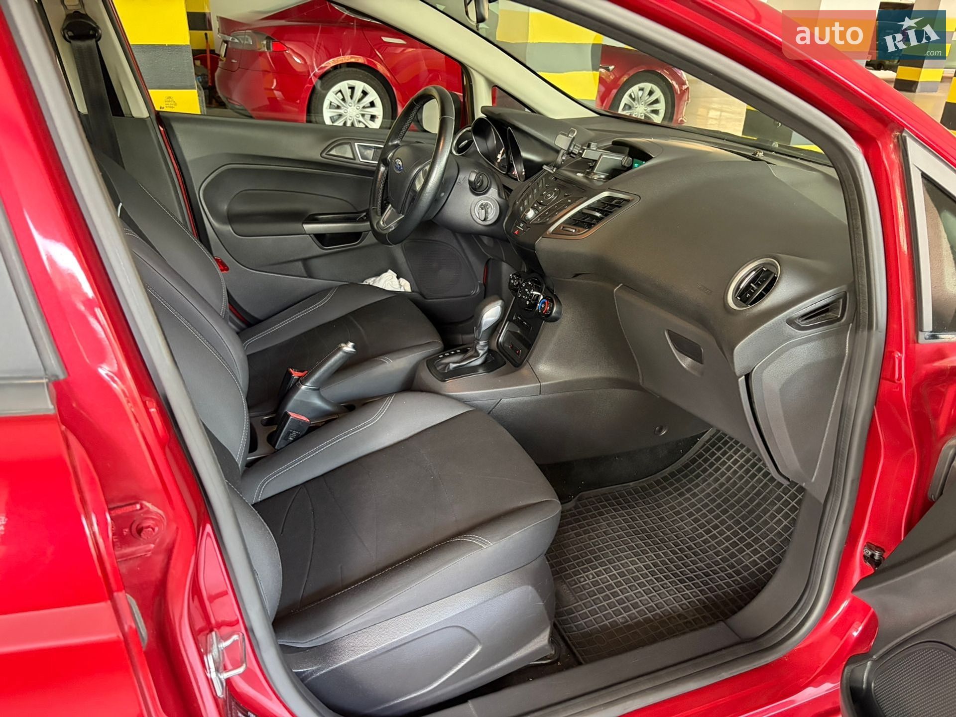 Ford Fiesta 2016 VIN WF0DXXGAKDGY10735 фото оголошення 22 з 26