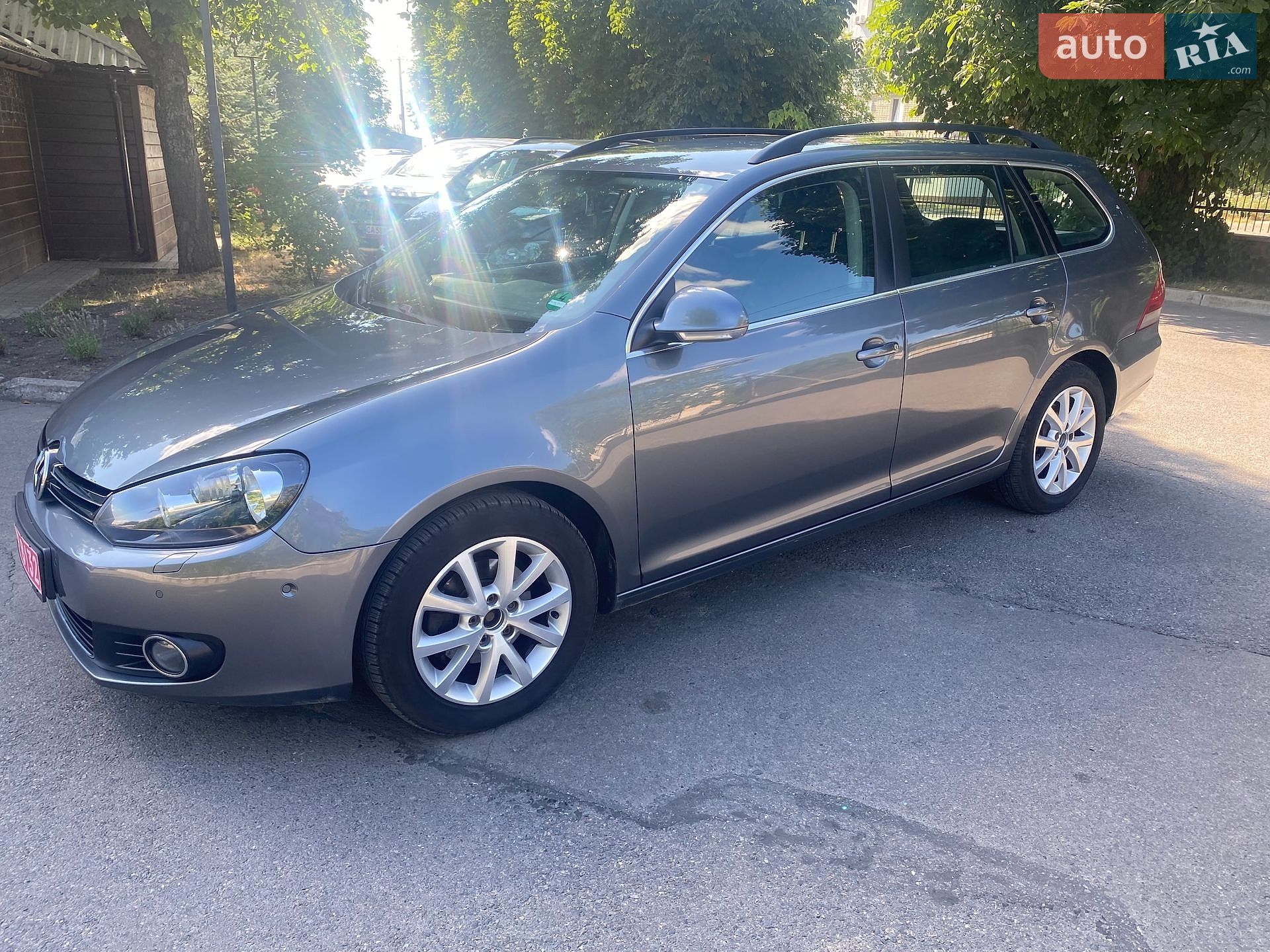 Volkswagen Golf 2010 VIN WVWZZZ1KZAM653728 фото оголошення 2 з 65