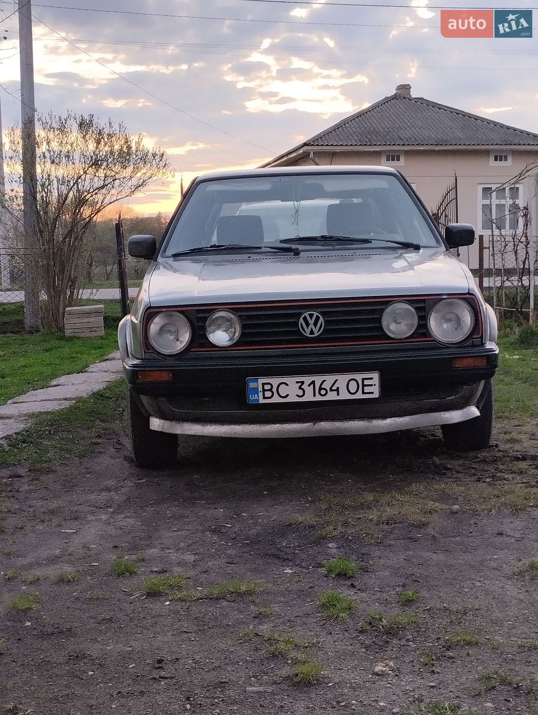 Volkswagen Golf 1989 VIN WVWZZZ1GZKB008406 фото оголошення 2 з 13