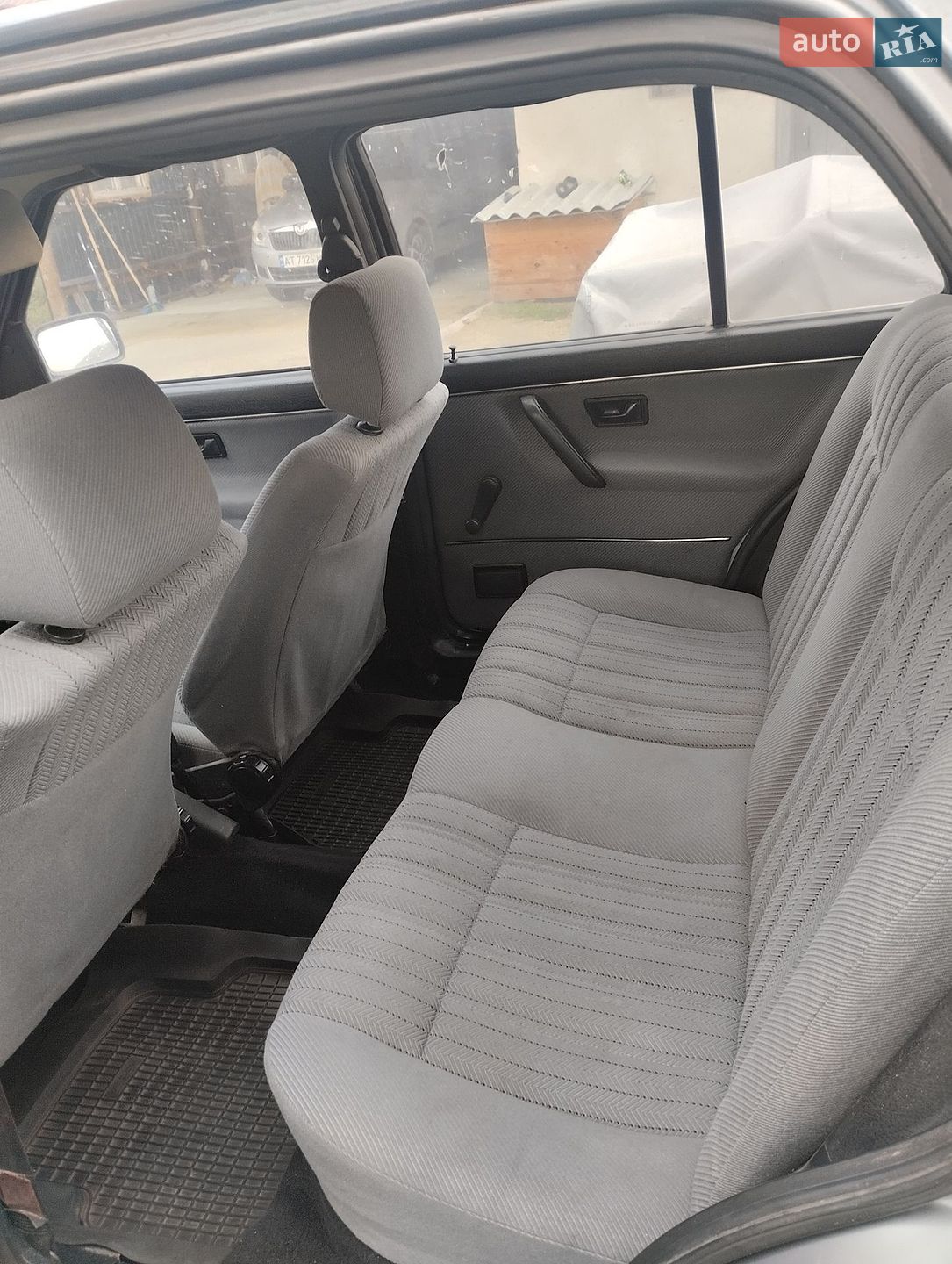 Volkswagen Golf 1989 VIN WVWZZZ1GZKB008406 фото оголошення 5 з 13