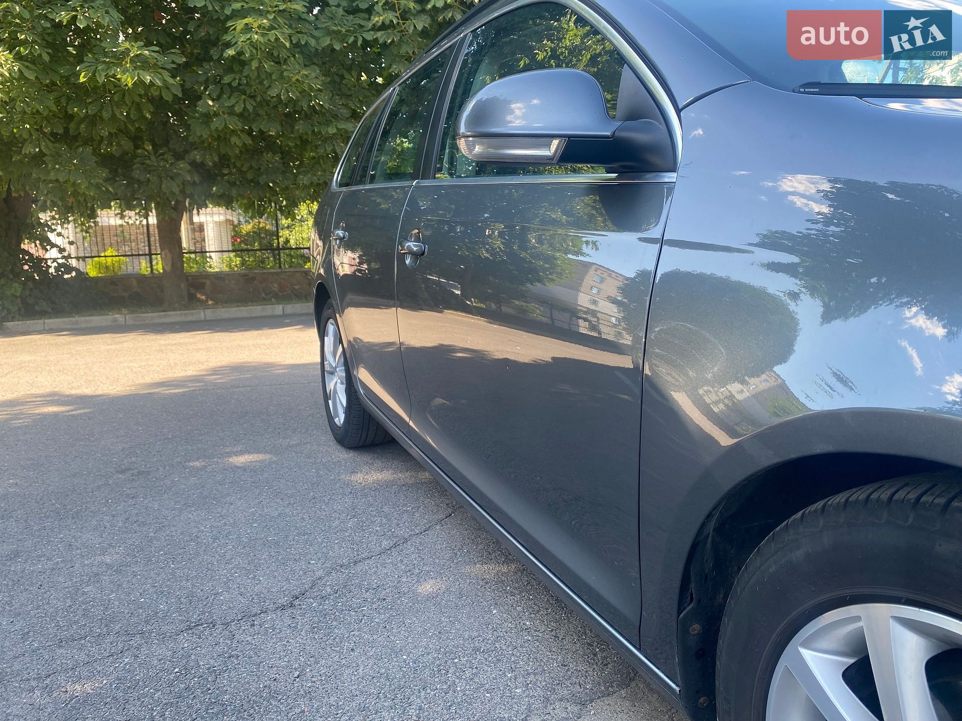 Volkswagen Golf 2010 VIN WVWZZZ1KZAM653728 фото оголошення 22 з 65