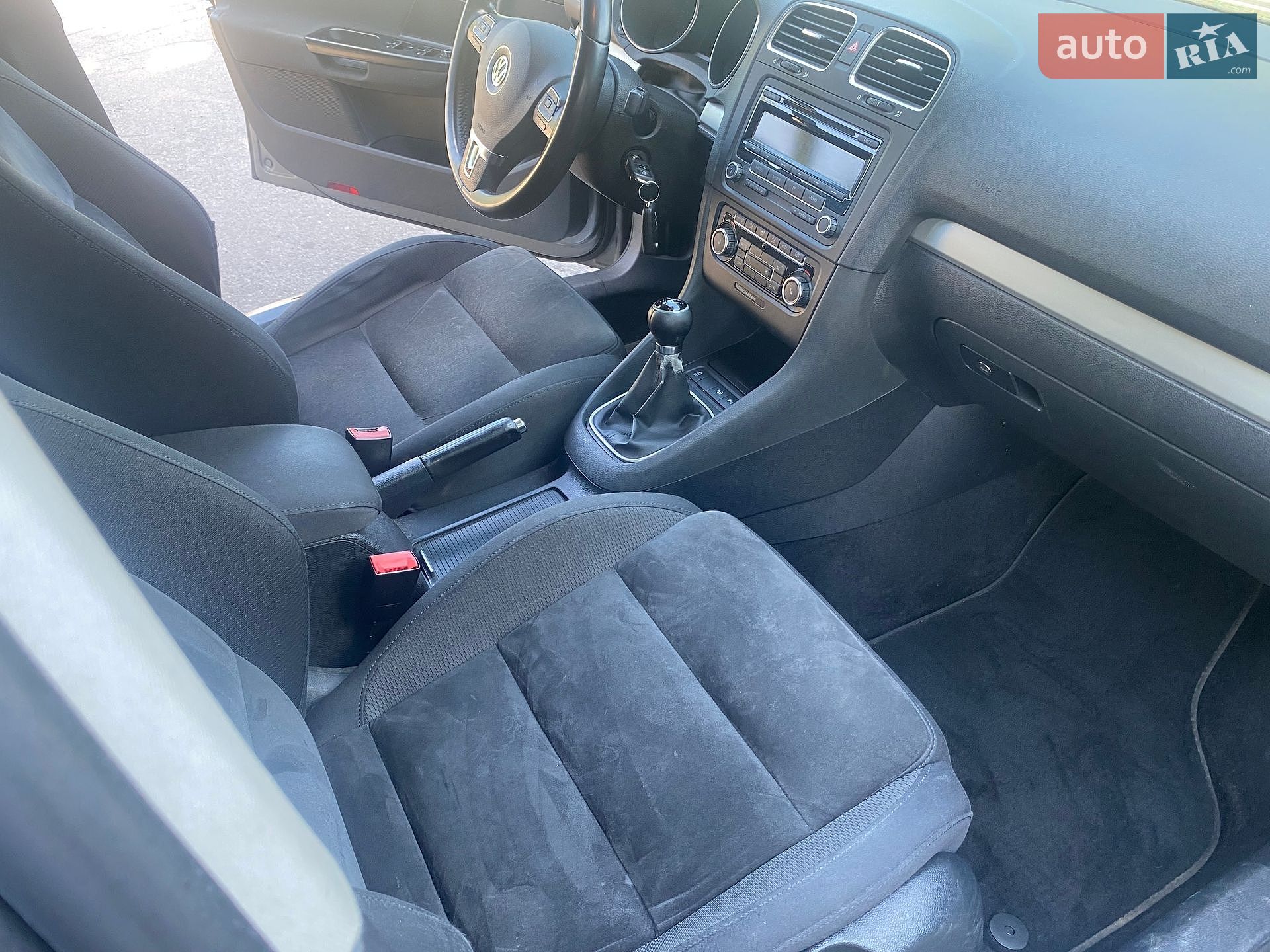 Volkswagen Golf 2010 VIN WVWZZZ1KZAM653728 фото оголошення 57 з 65