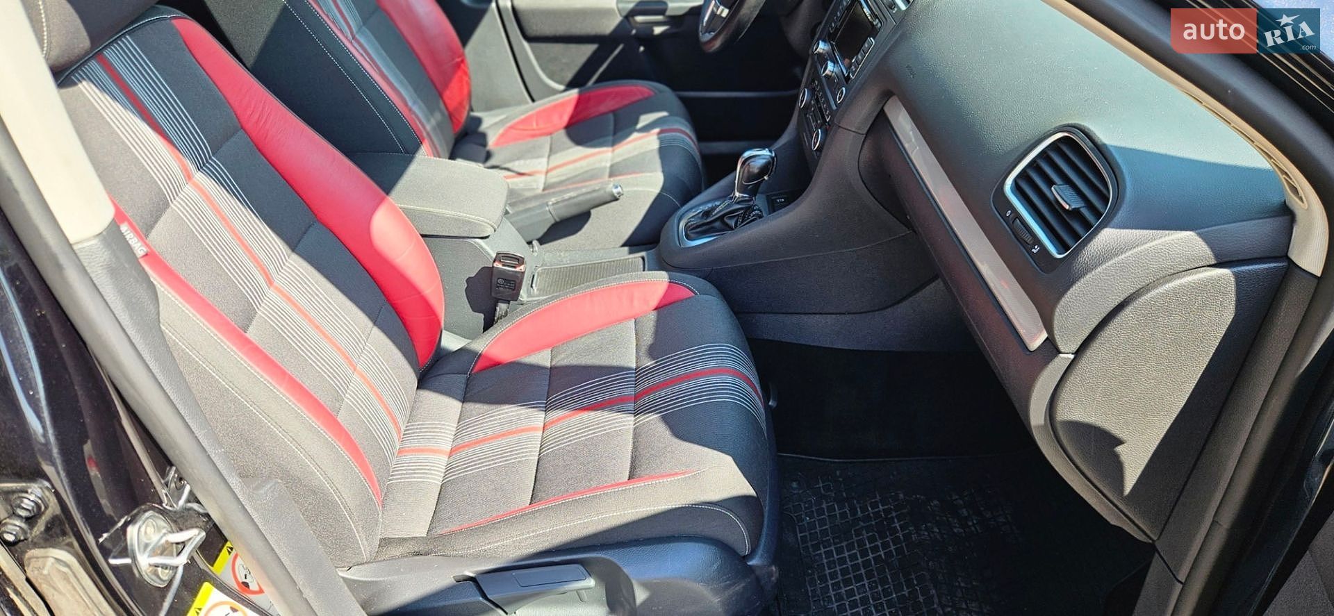 Volkswagen Golf 2013 VIN WVWZZZ1KZDM617923 фото оголошення 3 з 96