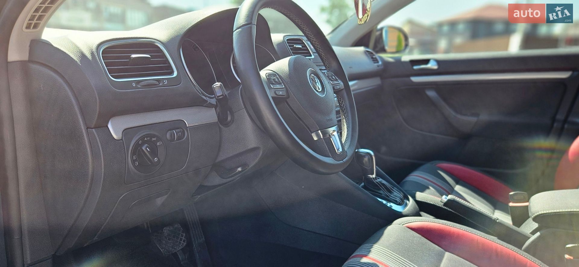 Volkswagen Golf 2013 VIN WVWZZZ1KZDM617923 фото оголошення 77 з 96