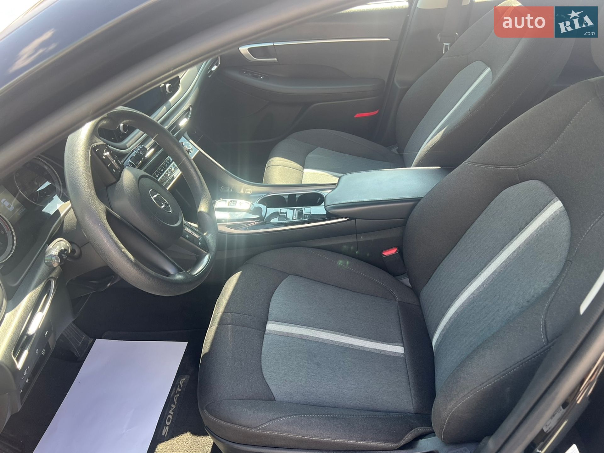 Hyundai Sonata 2021 VIN 5NPEG4JA2MH117460 фото оголошення 4 з 18