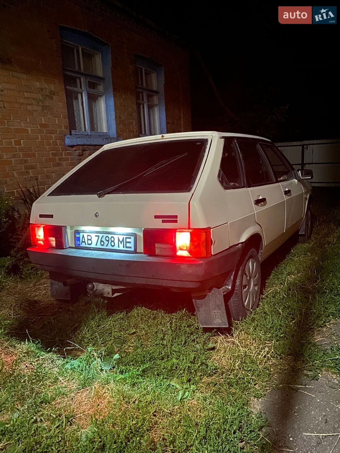 ВАЗ / Lada 2109 1988 VIN XTA210900K0426624 фото оголошення 7 з 12