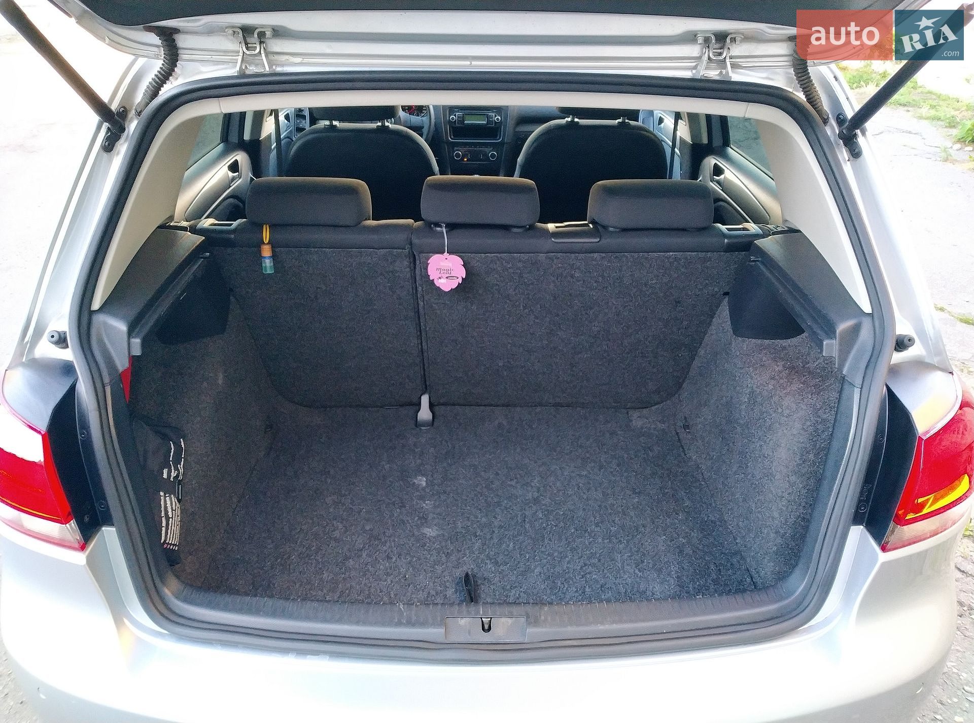 Volkswagen Golf 2010 VIN WVWZZZ1KZAW423492 фото оголошення 8 з 18