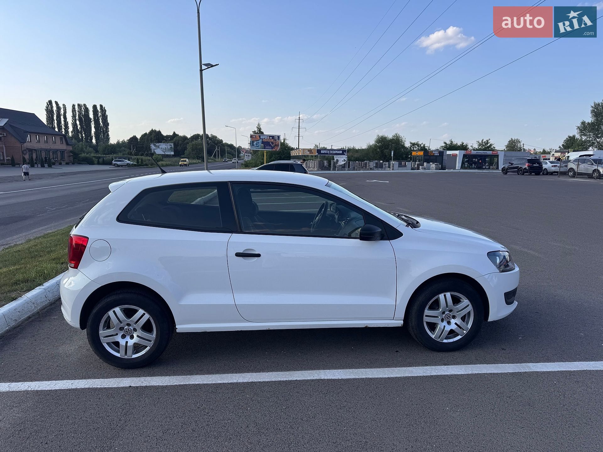 Volkswagen Polo 2013 VIN WVWZZZ6RZEY049286 фото оголошення 7 з 10