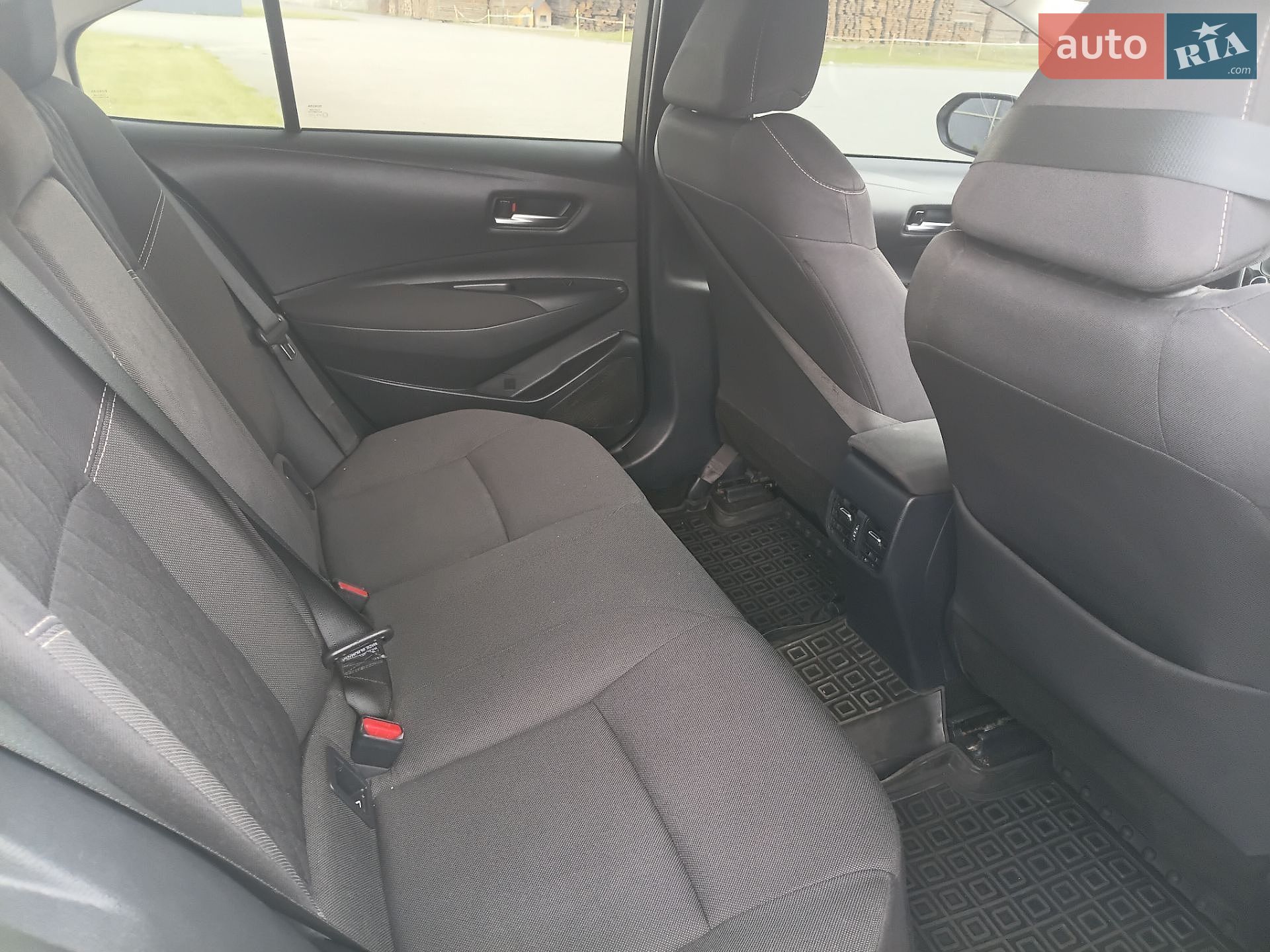 Toyota Corolla 2019 VIN NMTBE4BE60R004687 фото оголошення 14 з 24