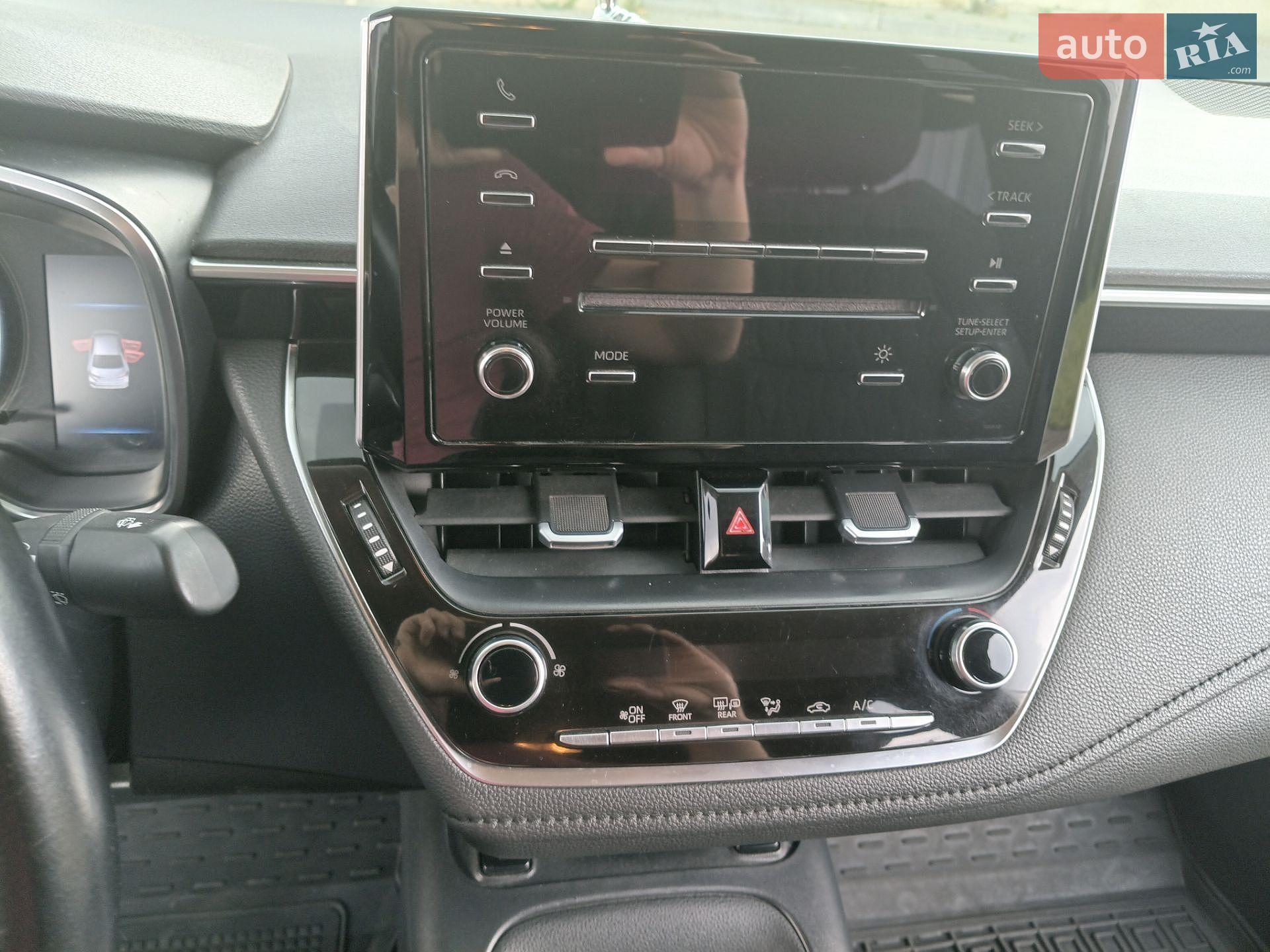 Toyota Corolla 2019 VIN NMTBE4BE60R004687 фото оголошення 19 з 24
