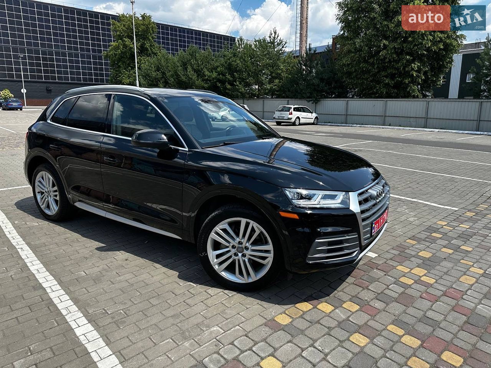 Audi Q5 2018 VIN WA1BNAFY9J2209329 фото оголошення 7 з 78