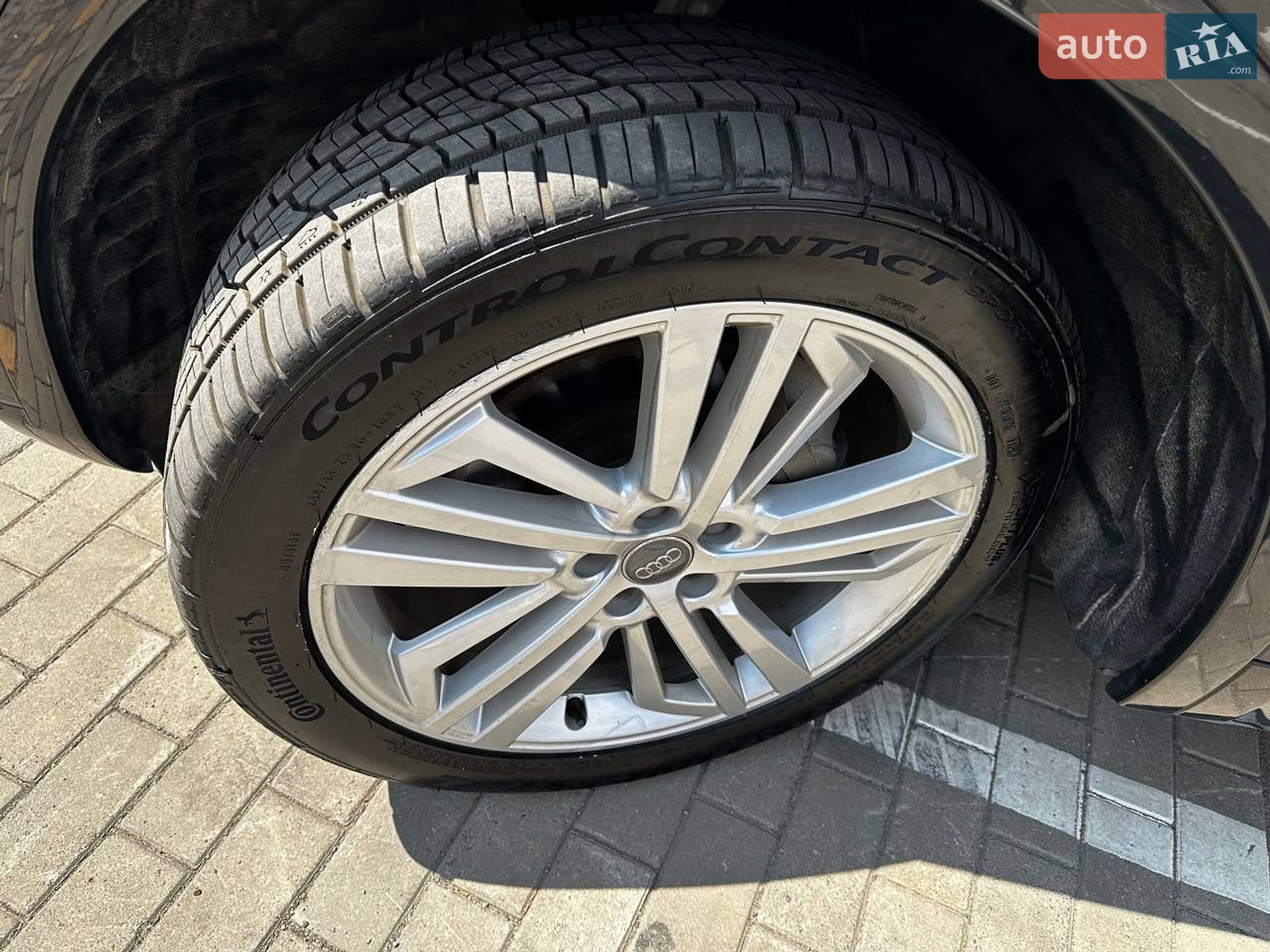 Audi Q5 2018 VIN WA1BNAFY9J2209329 фото оголошення 48 з 78