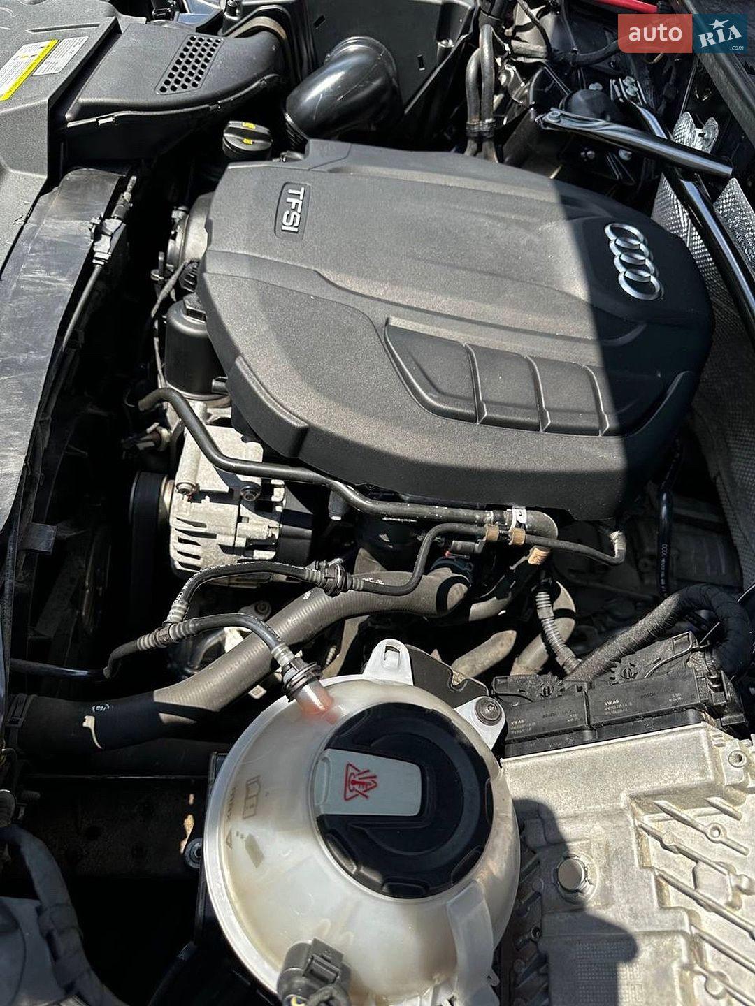 Audi Q5 2018 VIN WA1BNAFY9J2209329 фото оголошення 49 з 78