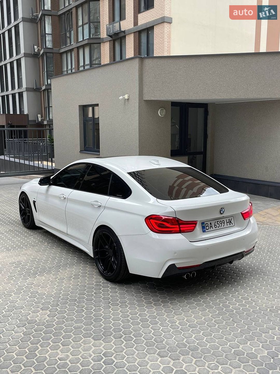 BMW 4 Series Gran Coupe 2016 VIN WBA4A9C53GG696278 фото оголошення 9 з 21