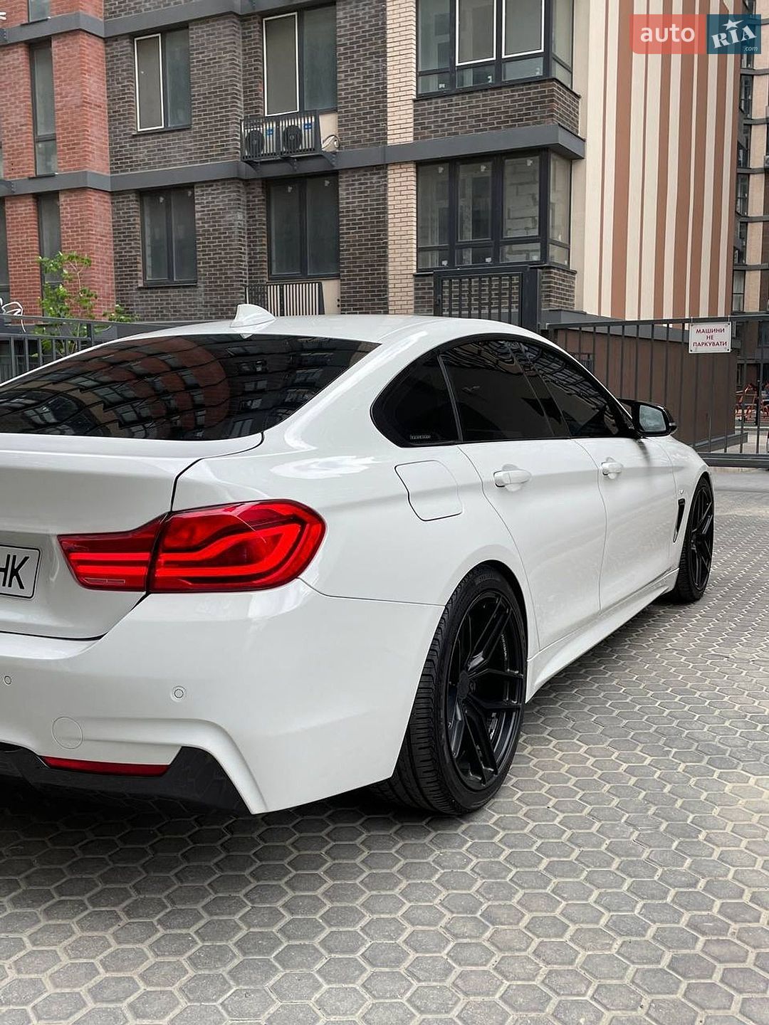 BMW 4 Series Gran Coupe 2016 VIN WBA4A9C53GG696278 фото оголошення 10 з 21