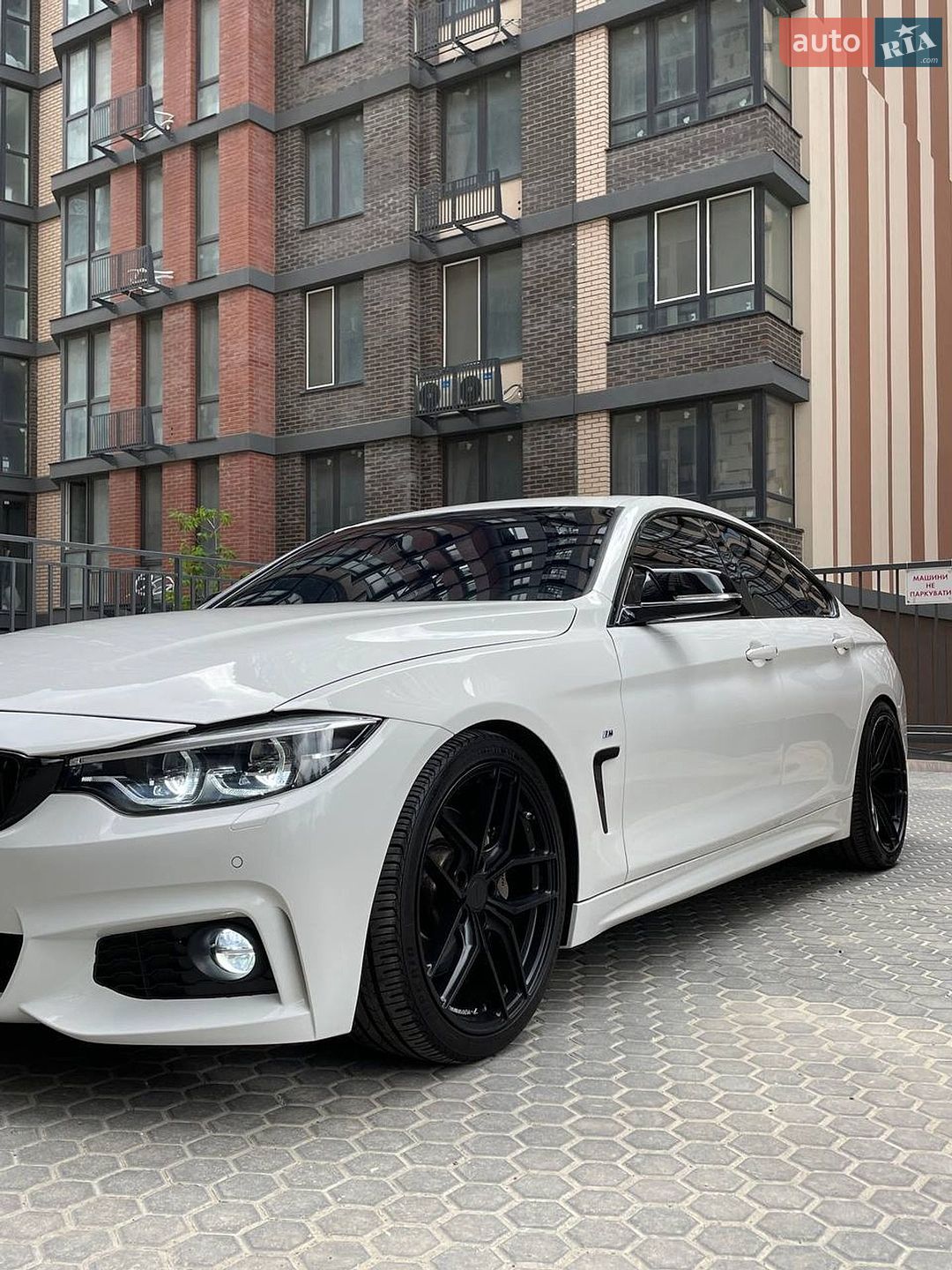 BMW 4 Series Gran Coupe 2016 VIN WBA4A9C53GG696278 фото оголошення 4 з 21
