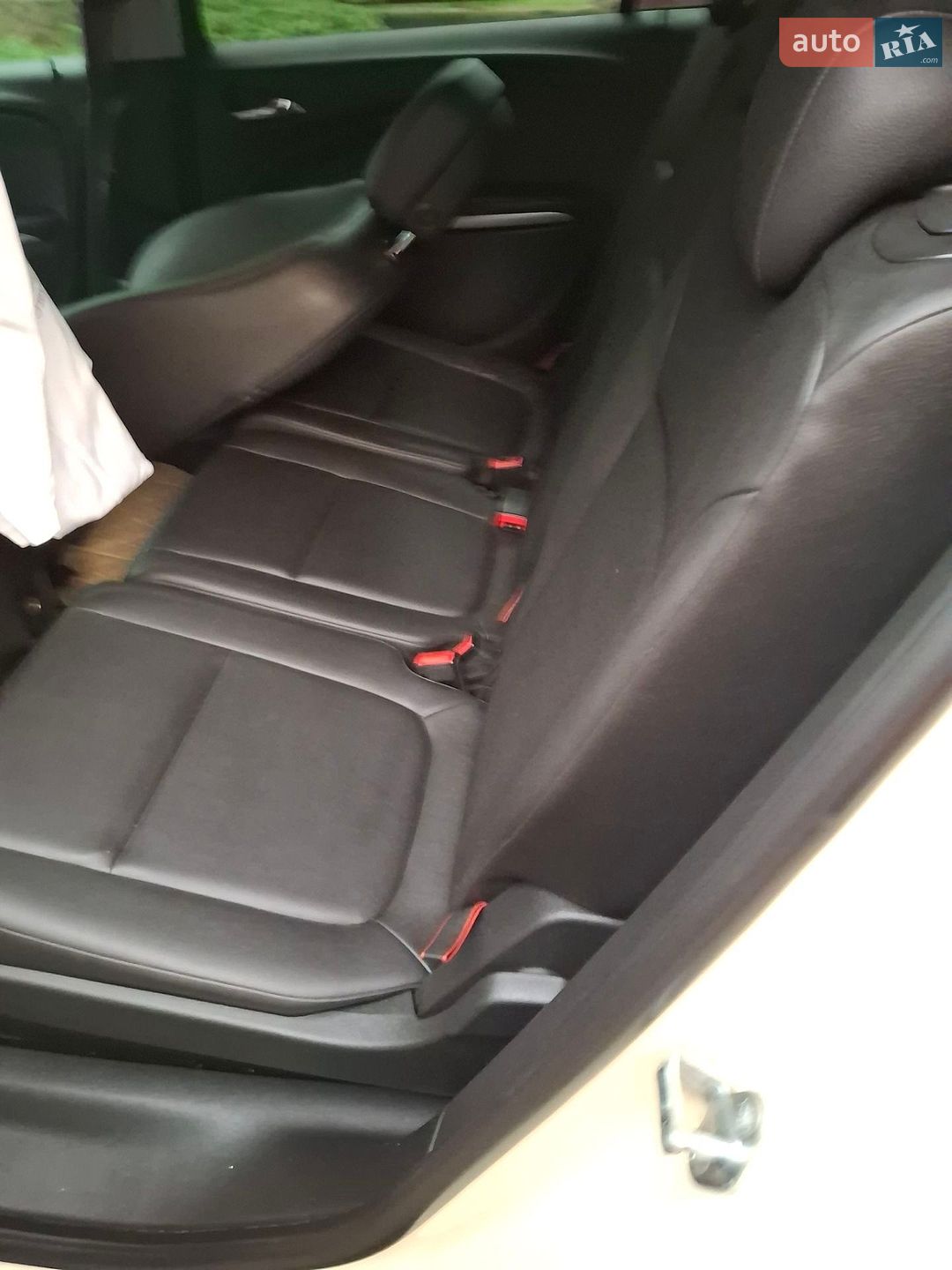Opel Zafira 2013 VIN W0LPD9EE1E2021283 фото оголошення 25 з 34