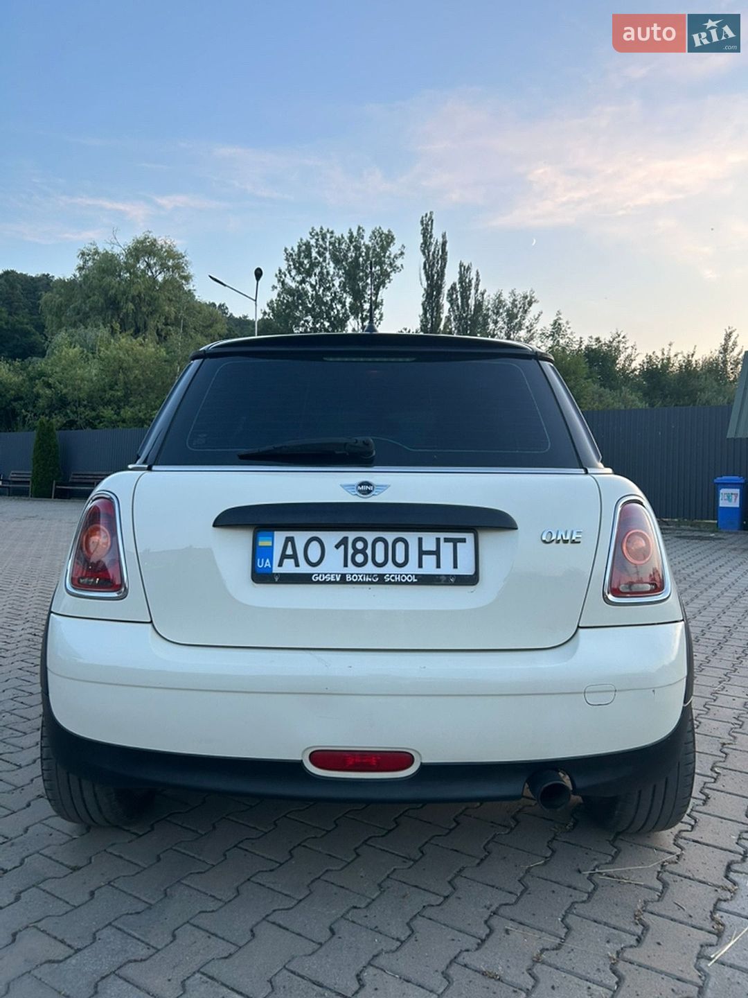 Mini Clubman 2010 VIN WMWME31040TX14065 фото оголошення 7 з 21
