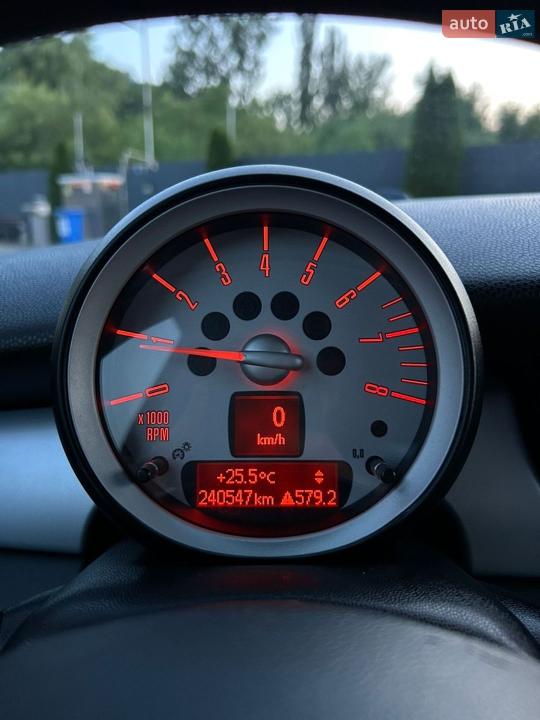 Mini Clubman 2010 VIN WMWME31040TX14065 фото оголошення 19 з 21