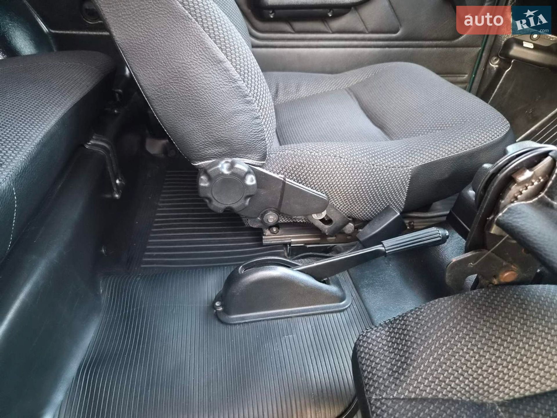 ВАЗ / Lada 21214 / 4x4 2011 VIN XTA212140B2005271 фото оголошення 87 з 110
