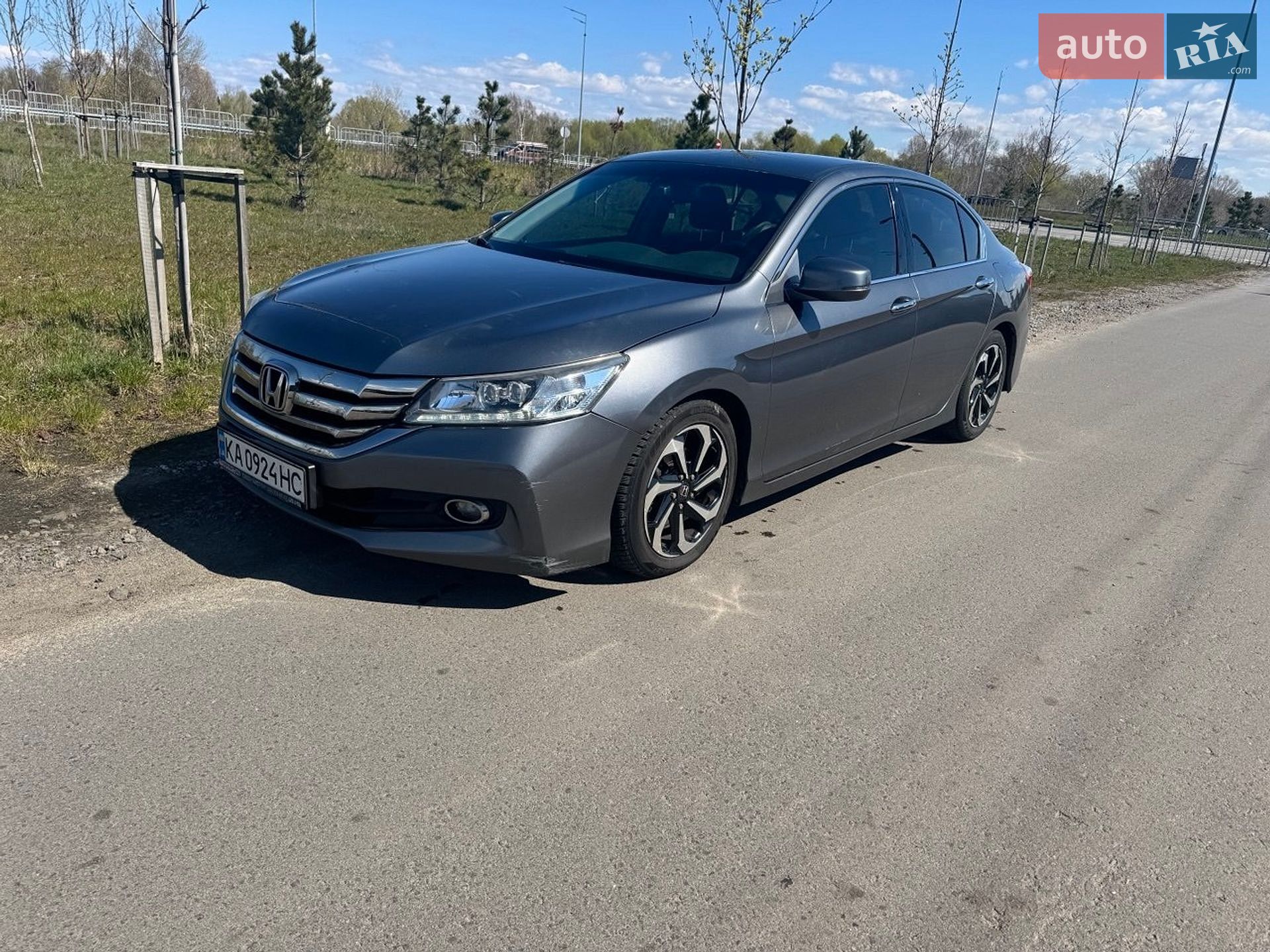Honda Accord 2015 VIN LUCCR2640G3300034 фото оголошення 2 з 25