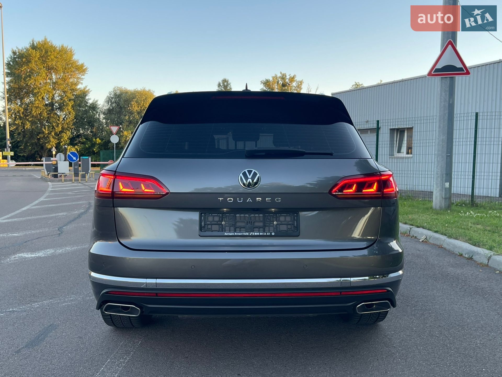 Volkswagen Touareg 2023 VIN WVGZZZCR3PD028403 фото оголошення 13 з 62
