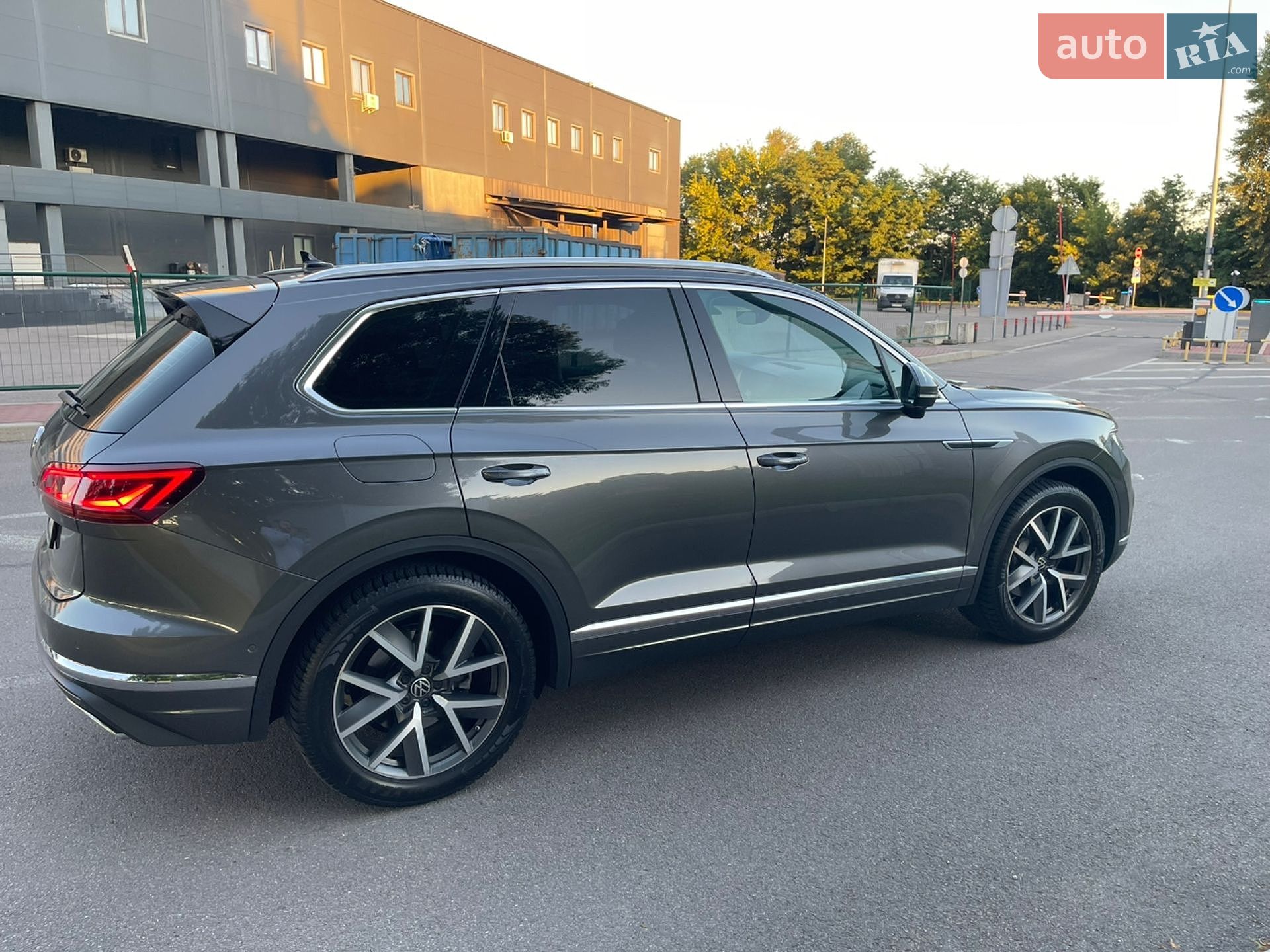 Volkswagen Touareg 2023 VIN WVGZZZCR3PD028403 фото оголошення 8 з 62