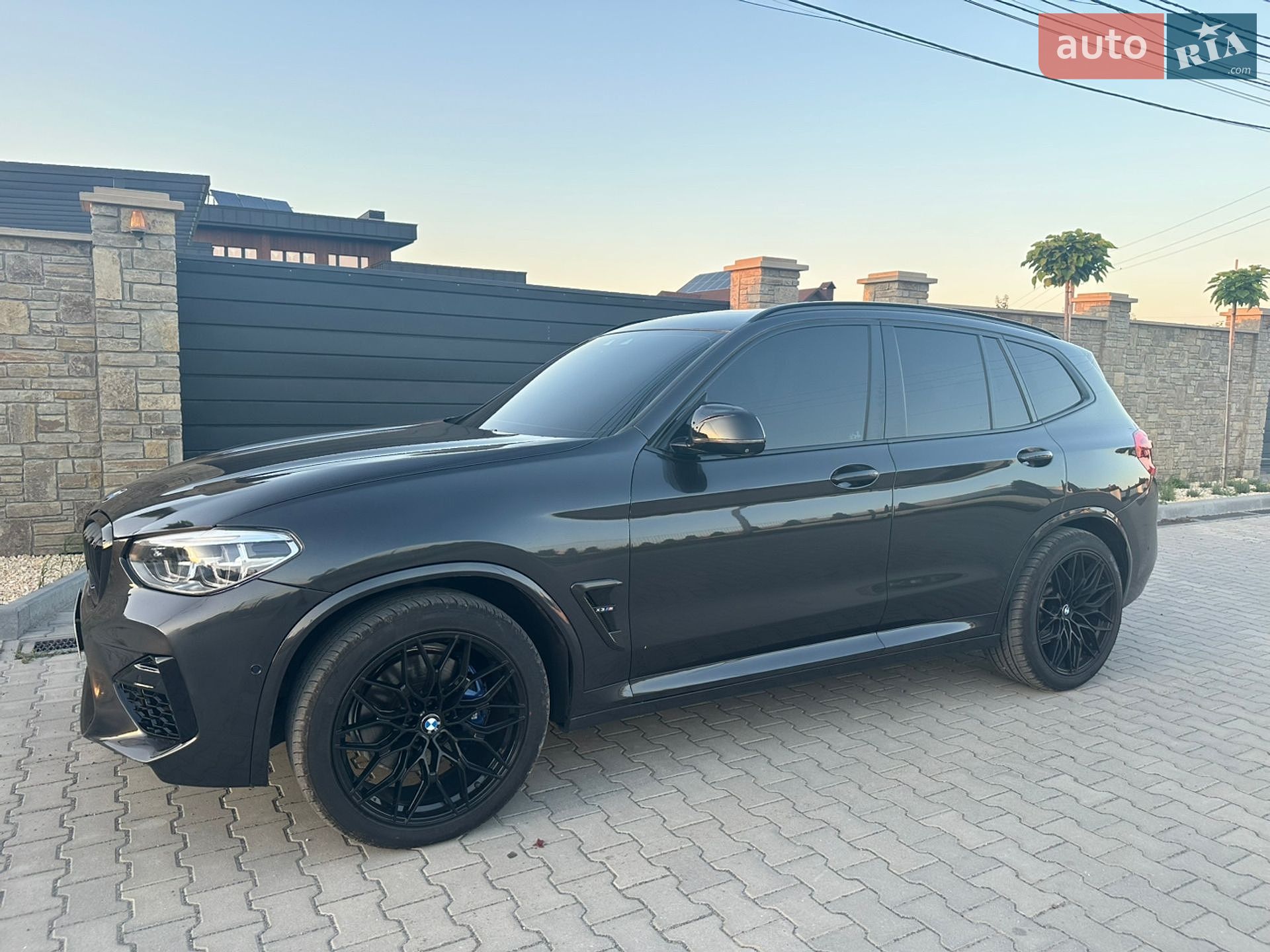 BMW X3 2019 VIN 5UXTS3C5XK0Z07596 фото оголошення 2 з 38