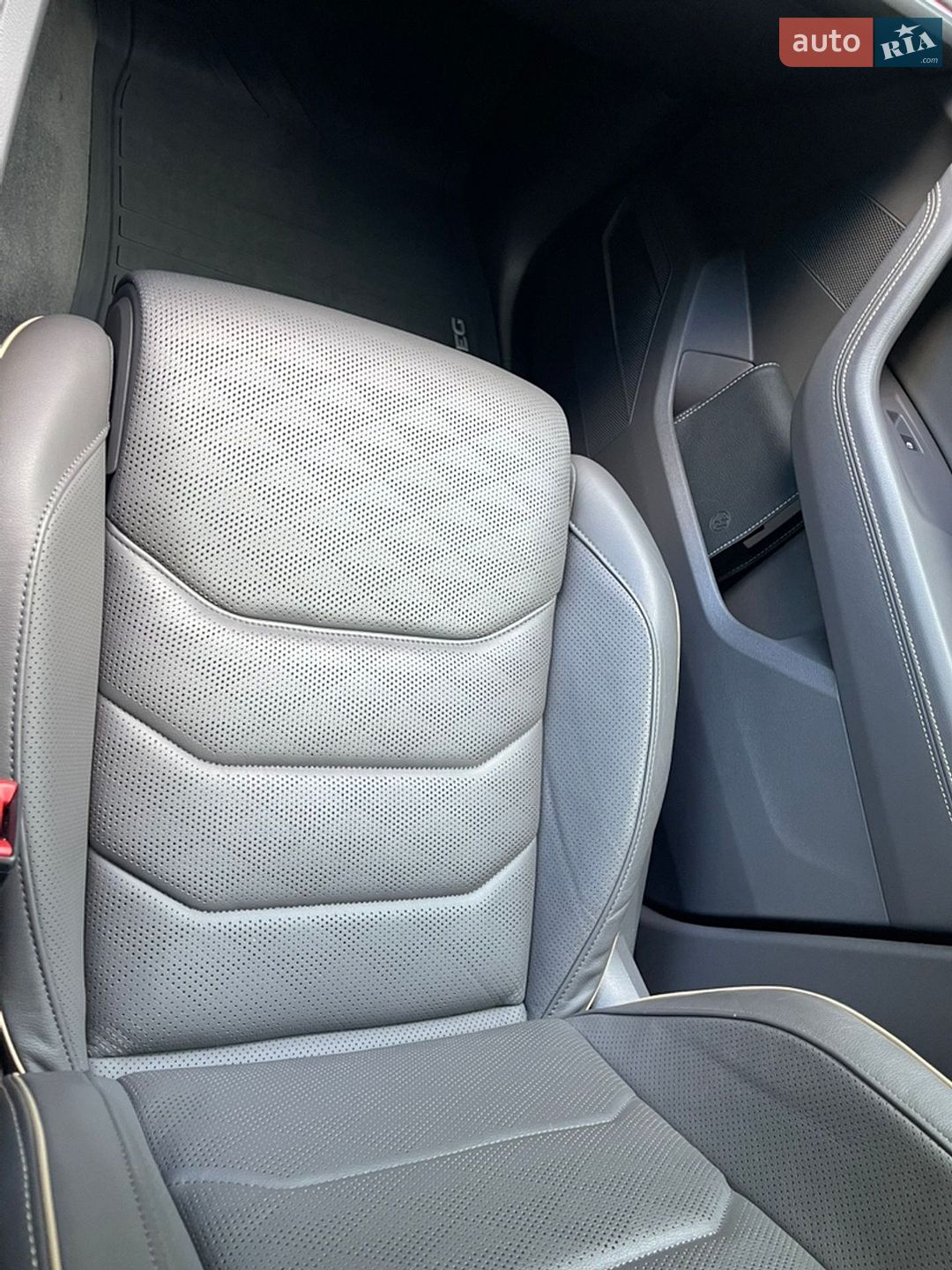 Volkswagen Touareg 2023 VIN WVGZZZCR3PD028403 фото оголошення 54 з 62