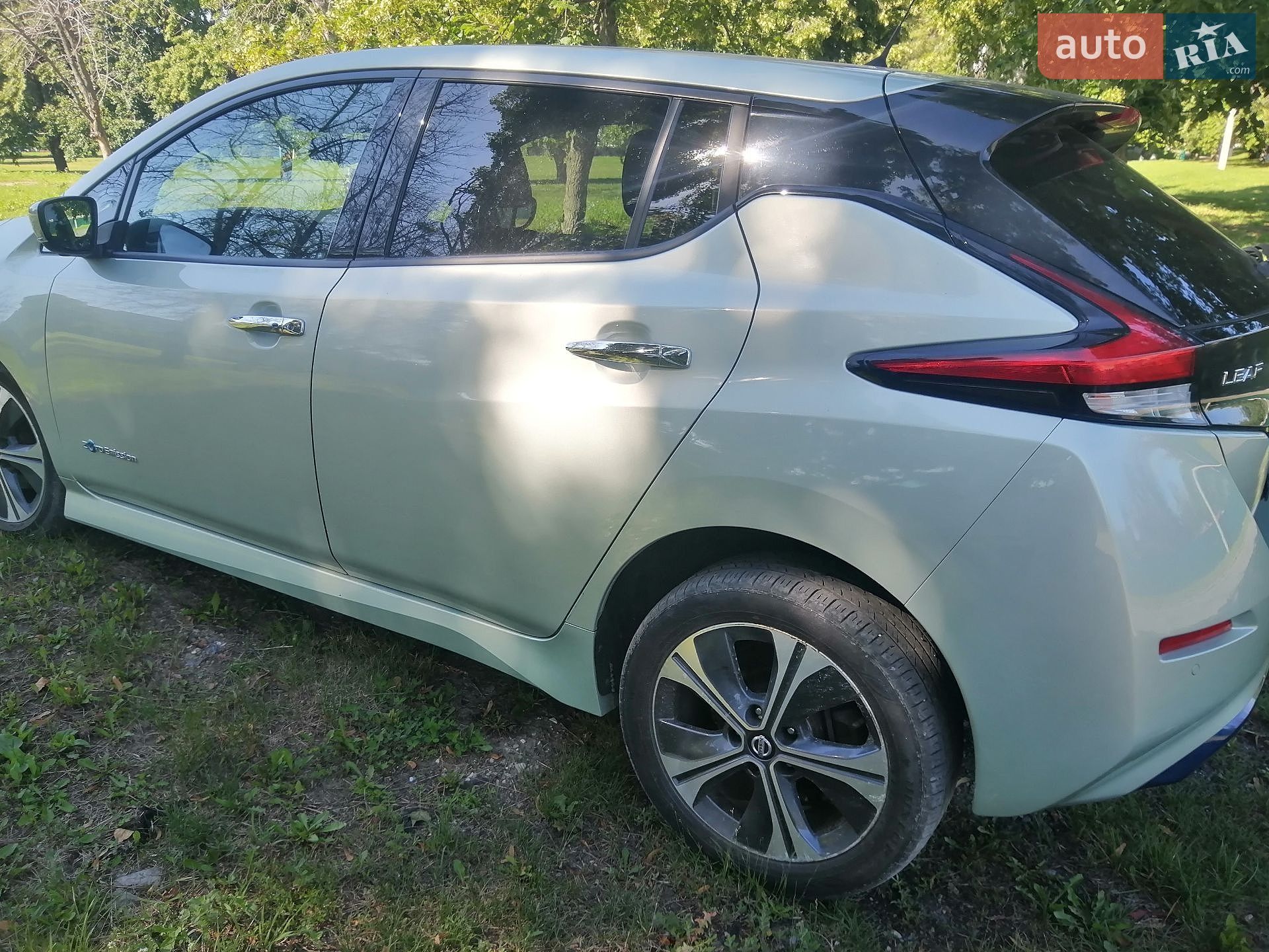 Nissan Leaf 2018 VIN SJNFAAZE1U0005673 фото оголошення 10 з 42