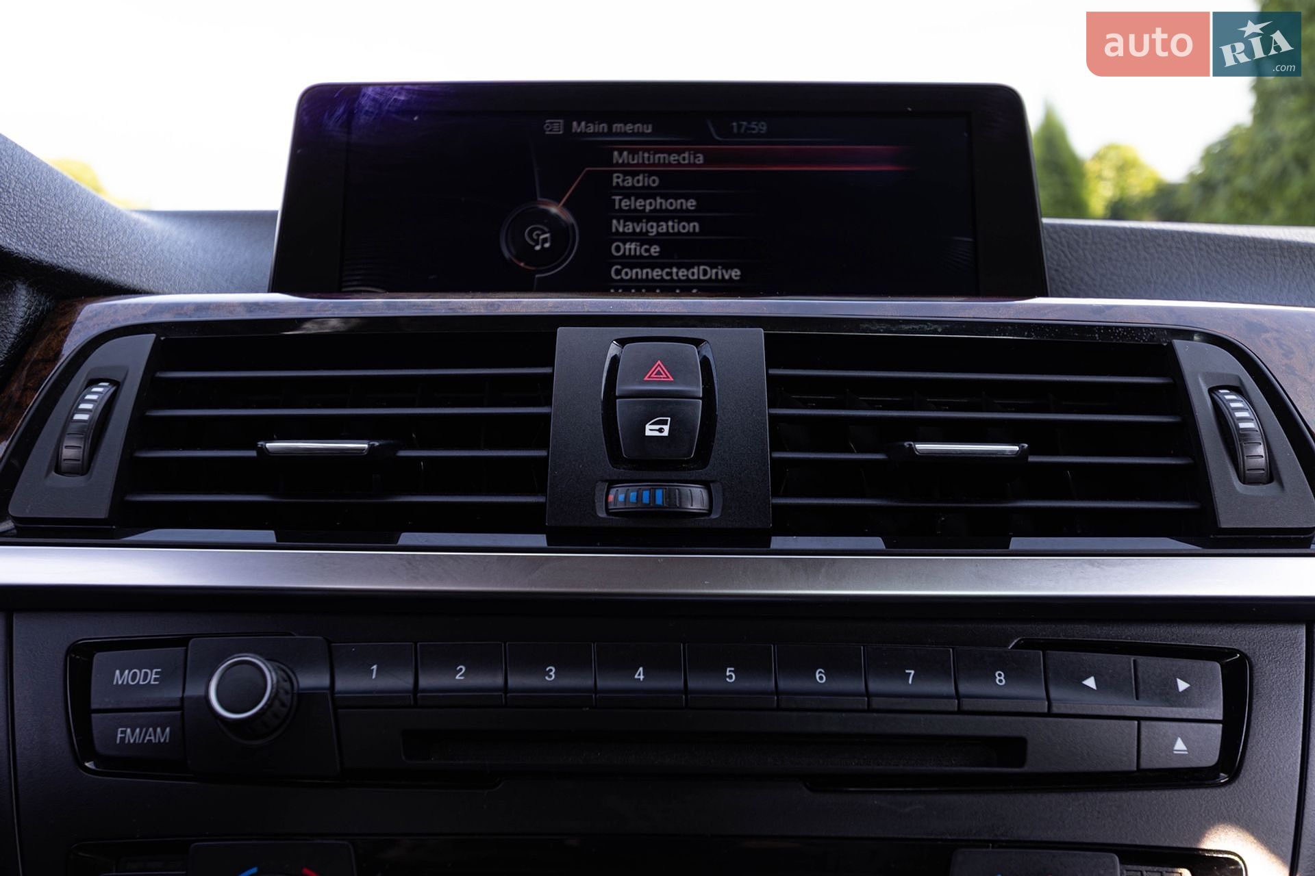 BMW 3 Series 2013 VIN WBA3B5C5XEP540351 фото оголошення 19 з 36