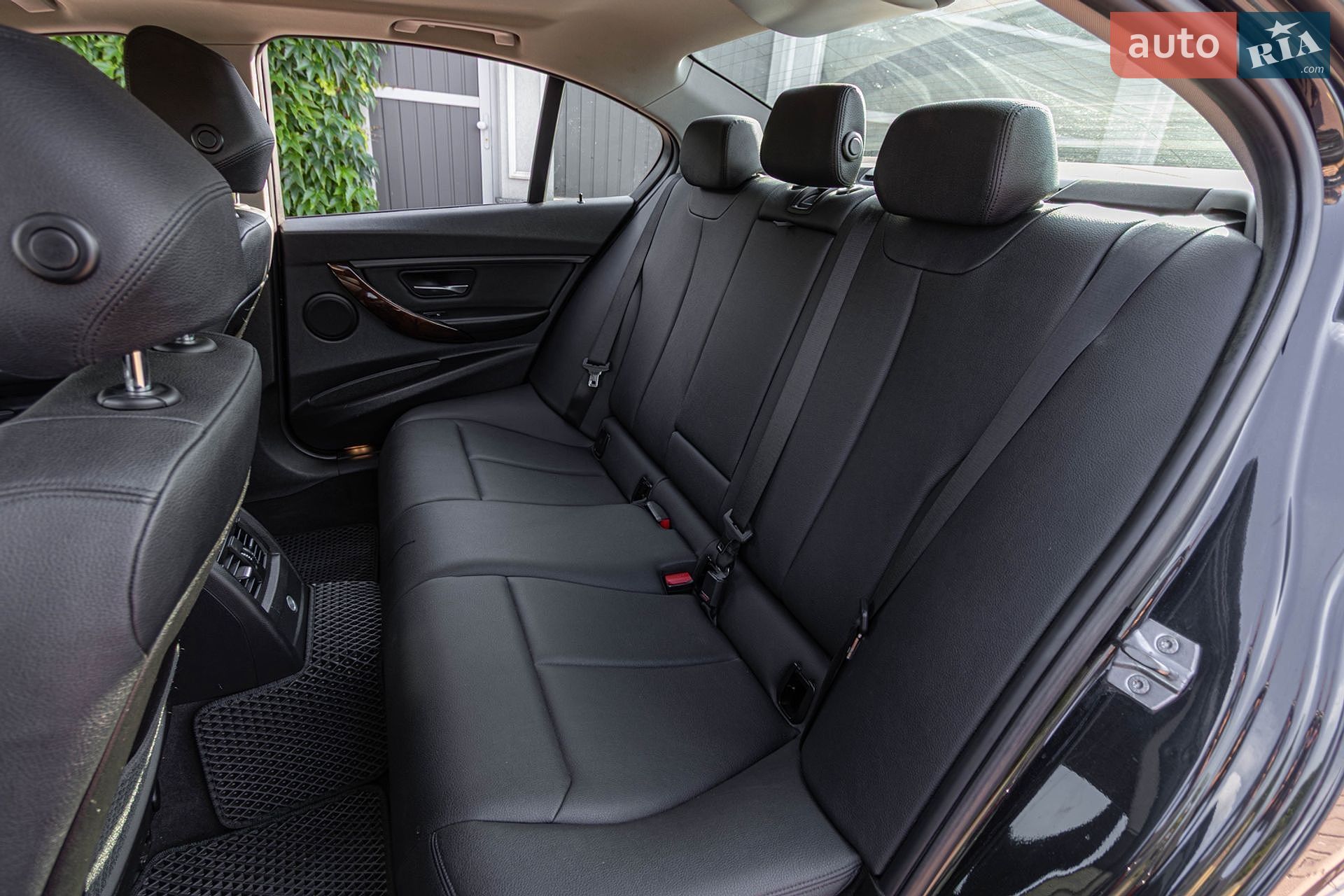 BMW 3 Series 2013 VIN WBA3B5C5XEP540351 фото оголошення 23 з 36