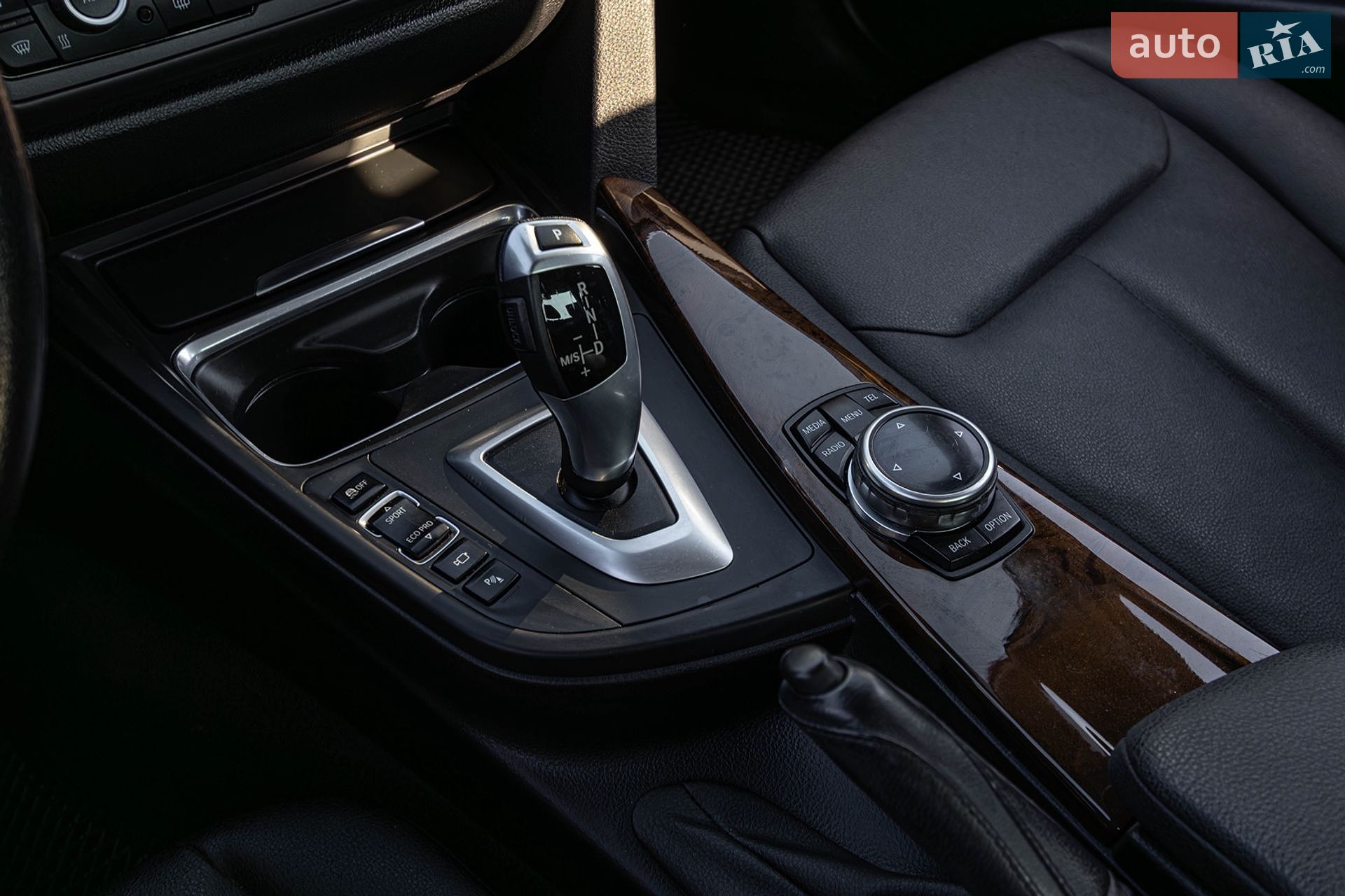 BMW 3 Series 2013 VIN WBA3B5C5XEP540351 фото оголошення 24 з 36